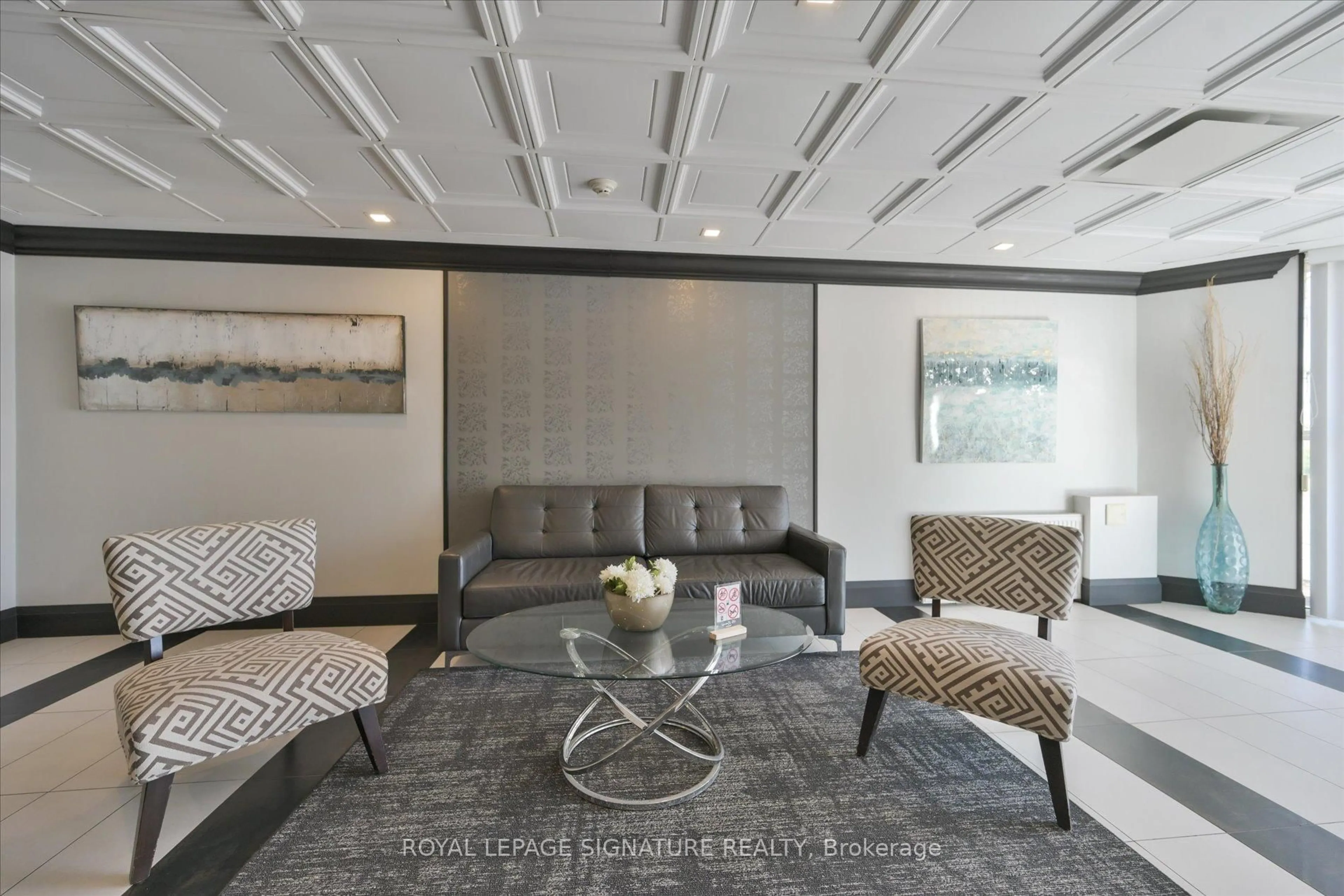 Lobby for 600 Rexdale Blvd #403, Toronto Ontario M9W 6T4