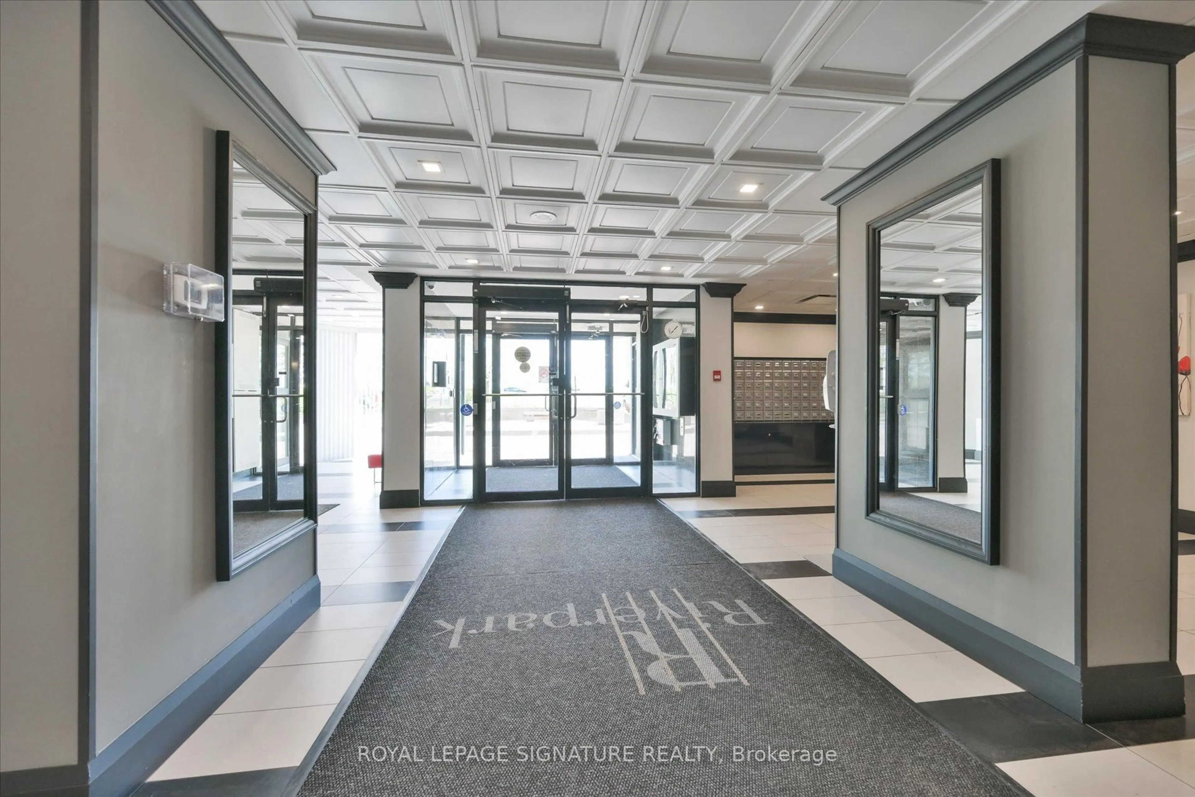 Indoor foyer for 600 Rexdale Blvd #403, Toronto Ontario M9W 6T4