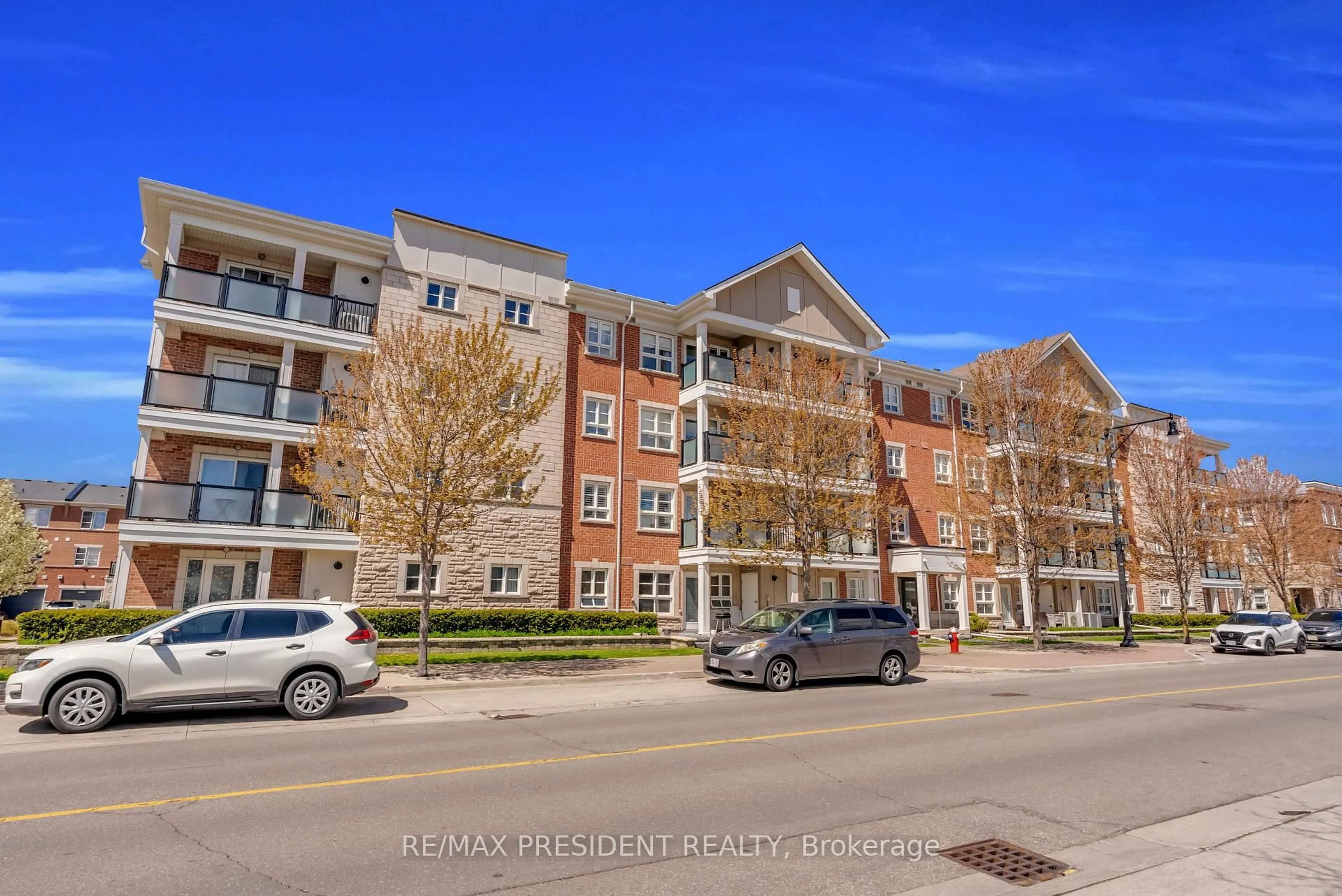 A pic from outside/outdoor area/front of a property/back of a property/a pic from drone, unknown for 60 Baycliffe Cres #204, Brampton Ontario L7A 0Z4