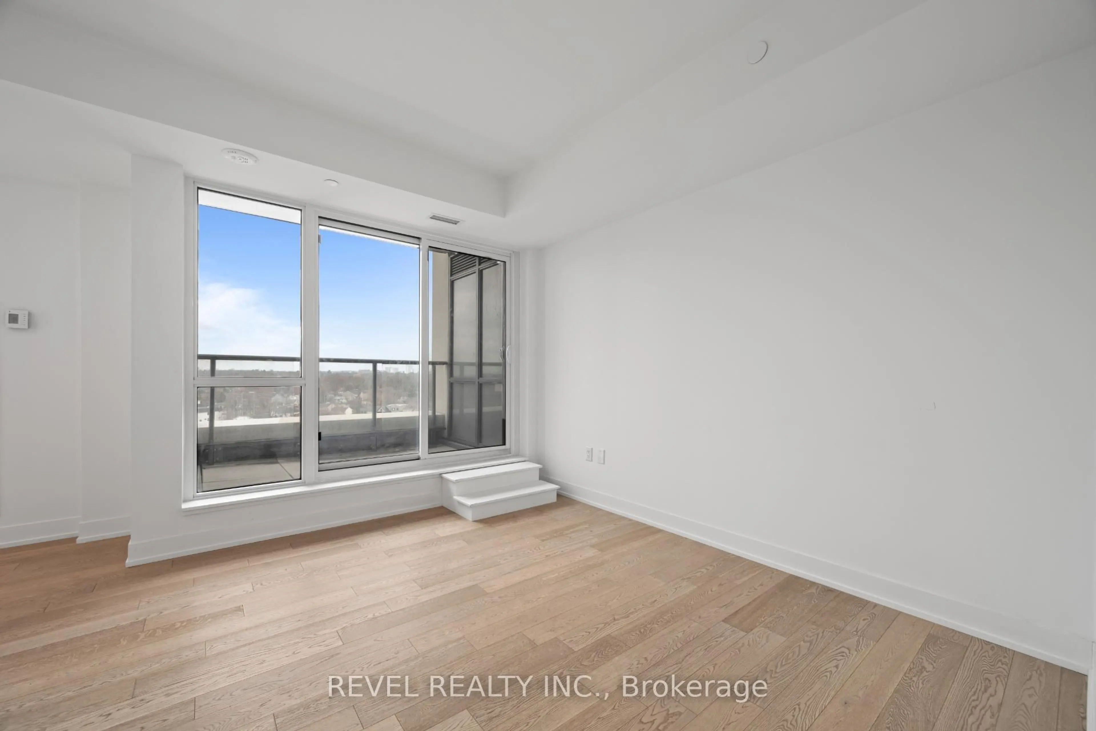 A pic of a room for 1063 Douglas Mccurdy Common #901, Mississauga Ontario L5G 0C5