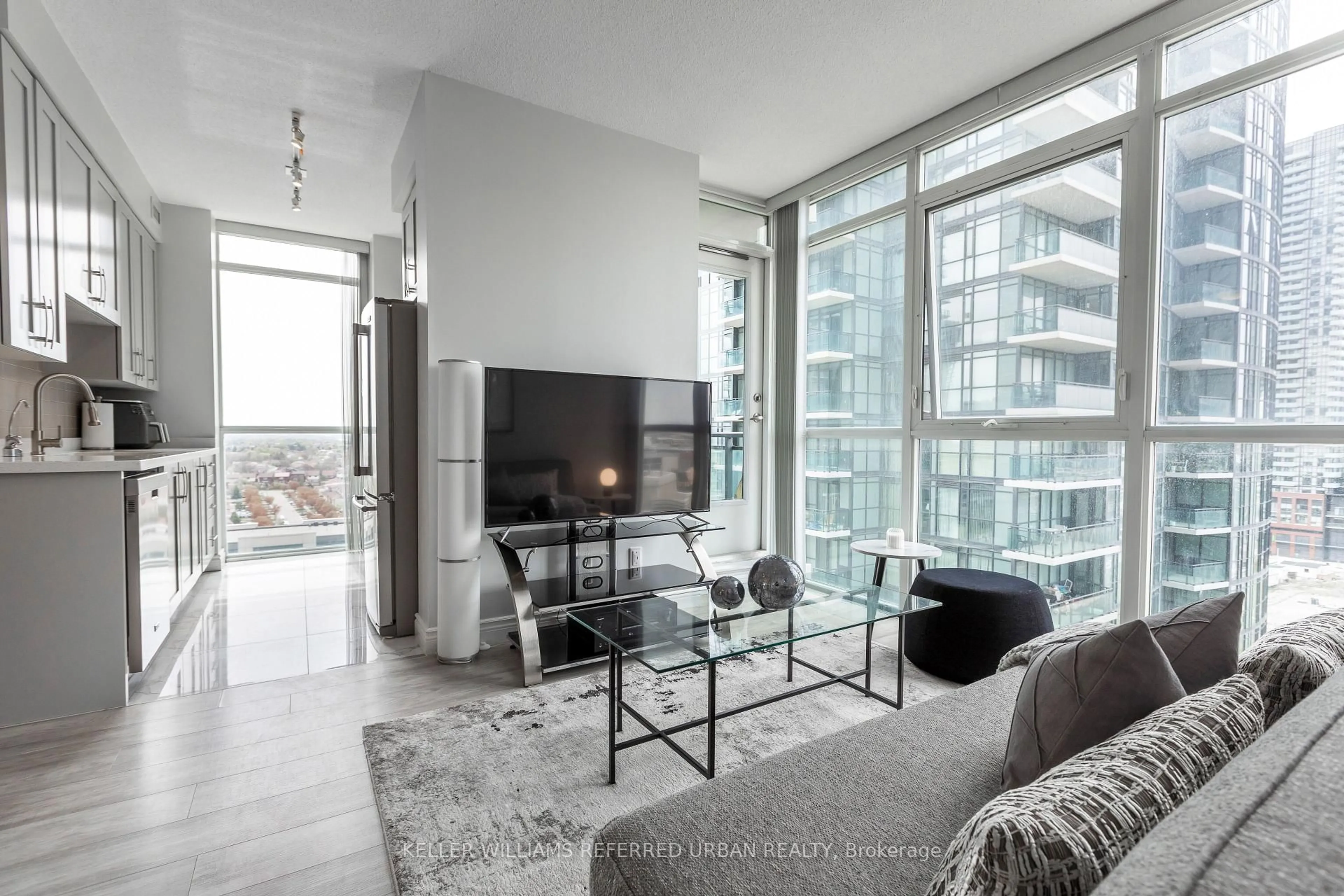 Living room with furniture, unknown for 4070 Confederation Pkwy #1107, Mississauga Ontario L5B 0E9