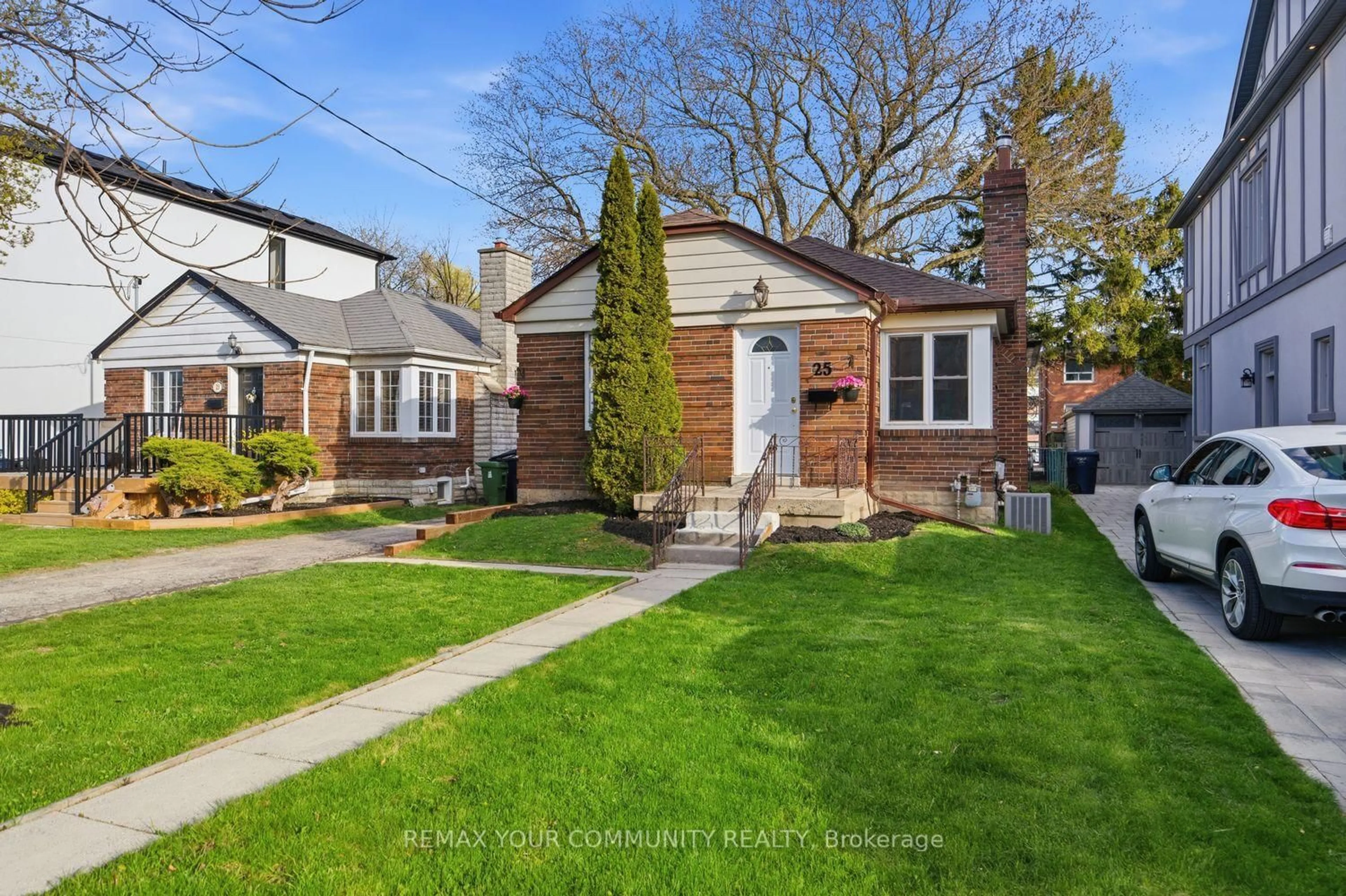 Home with brick exterior material, street for 25 Murrie St, Toronto Ontario M8V 1X6