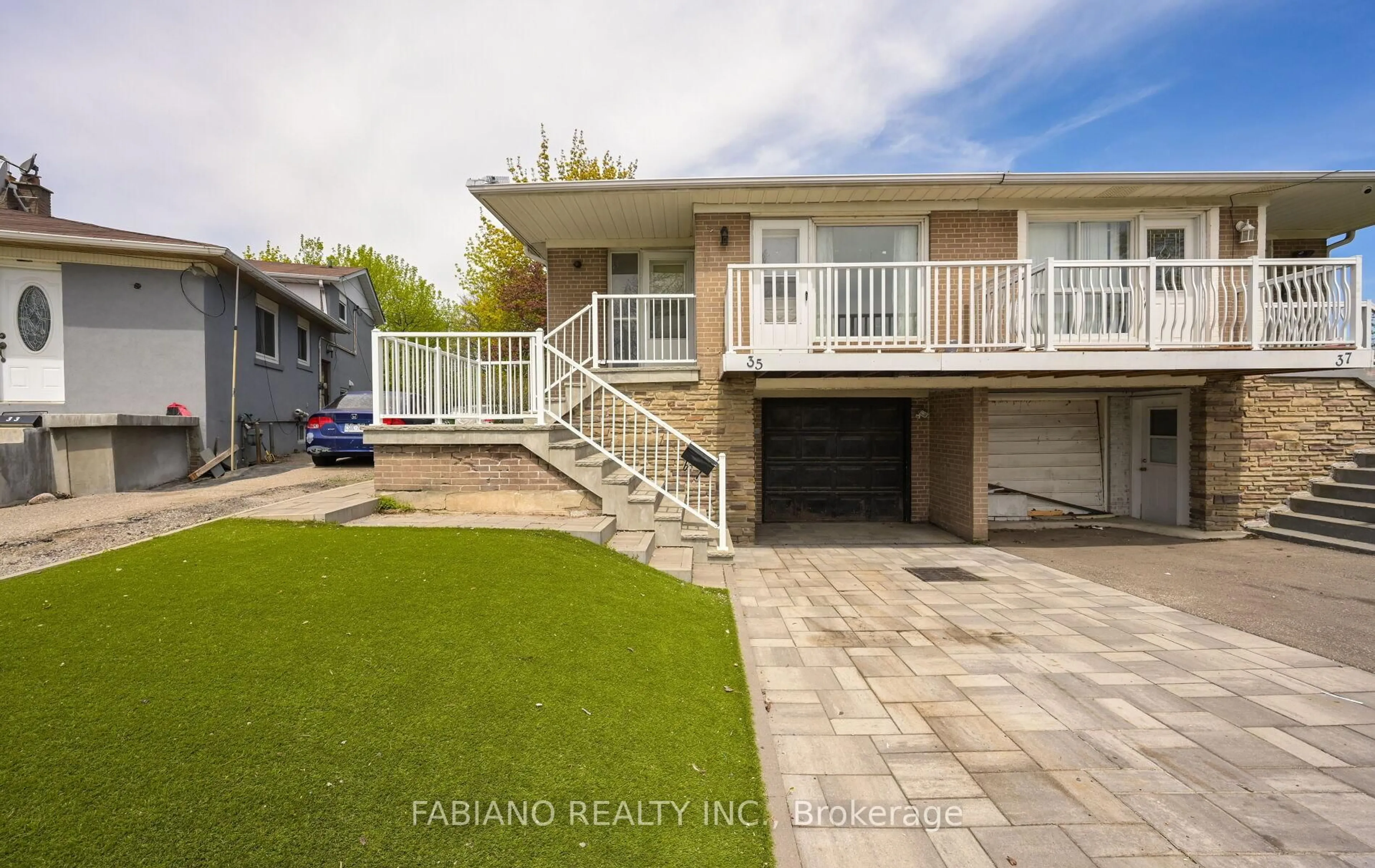 Unknown for 35 Murchison Cres, Toronto Ontario M9V 3P5