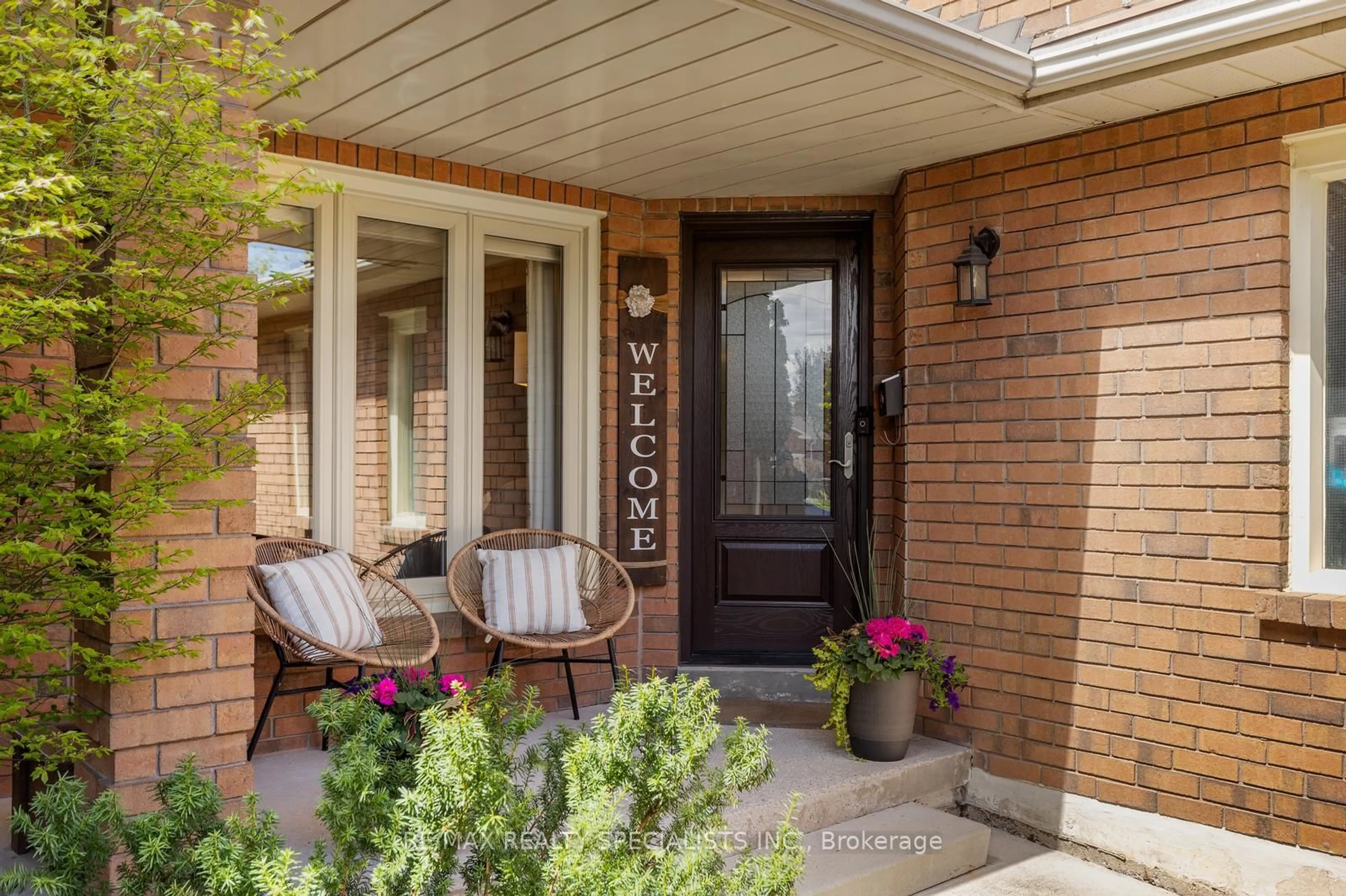 Unknown for 3425 Nutcracker Dr, Mississauga Ontario L5N 6E6