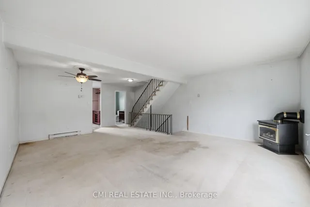 2440 Bromsgrove Rd #71, Mississauga 3