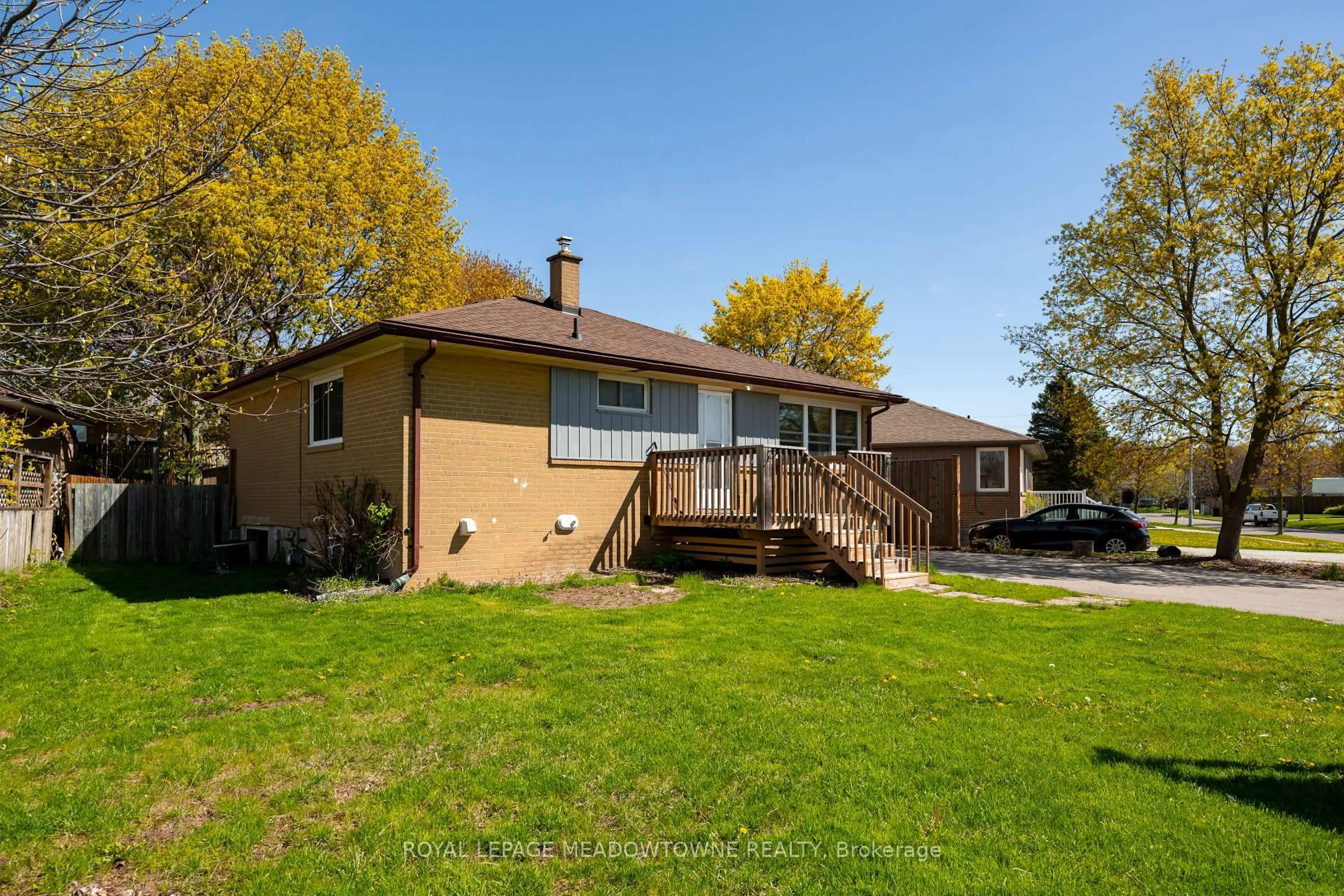 Unknown for 169 Longfield Rd, Halton Hills Ontario L7J 2K7