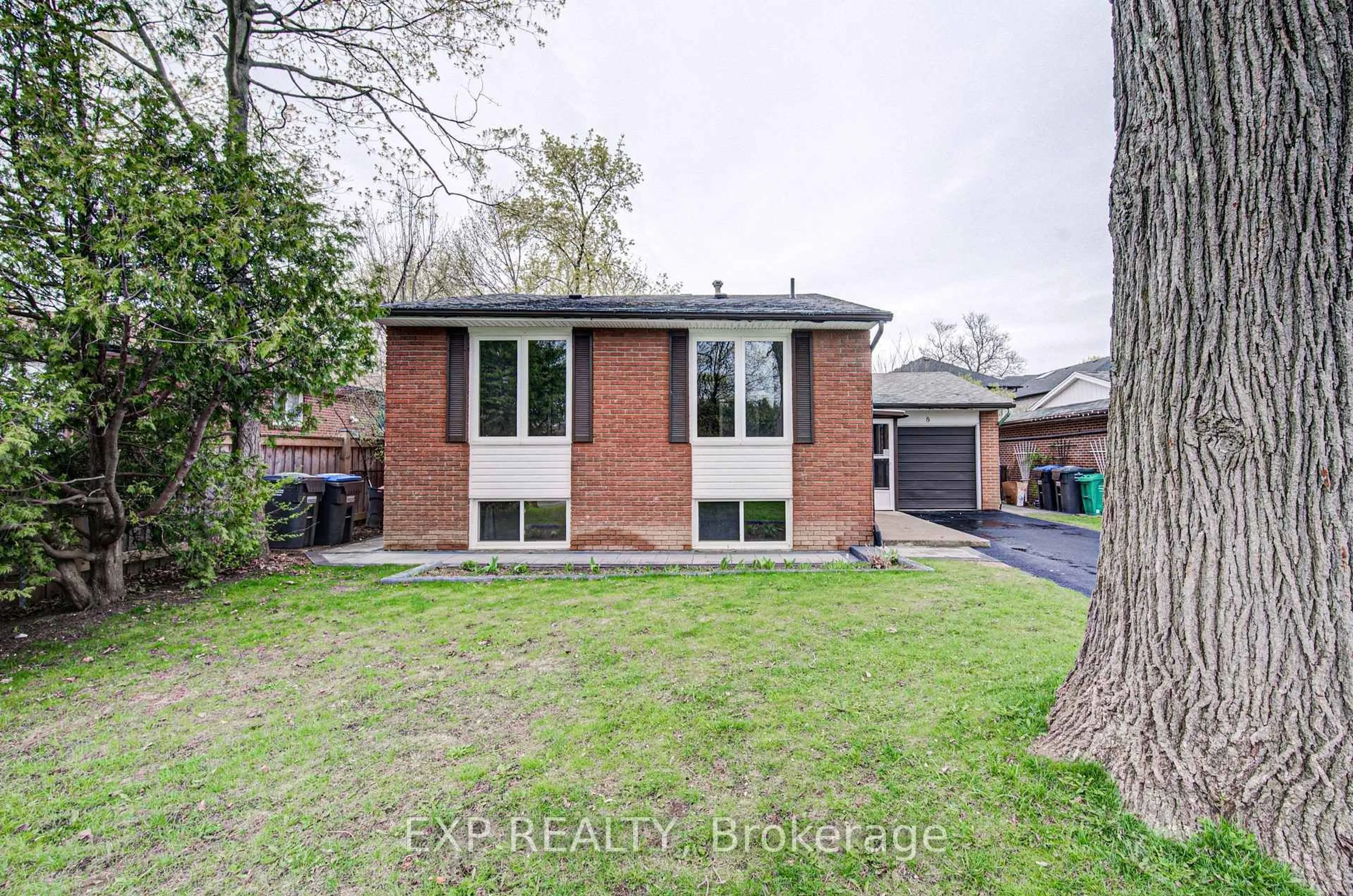 Home with brick exterior material, street for 8 Sanford Cres, Brampton Ontario L6X 2C3