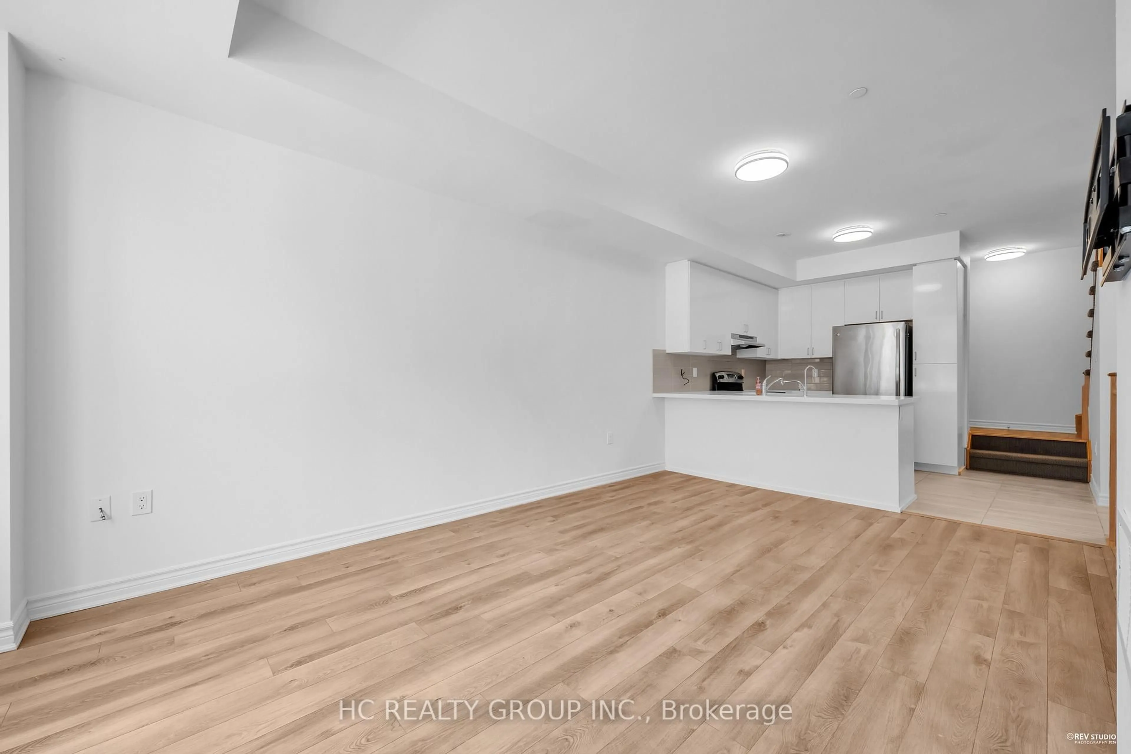 A pic of a room for 2212 BROMSGROVE Rd, Mississauga Ontario L5J 0B3