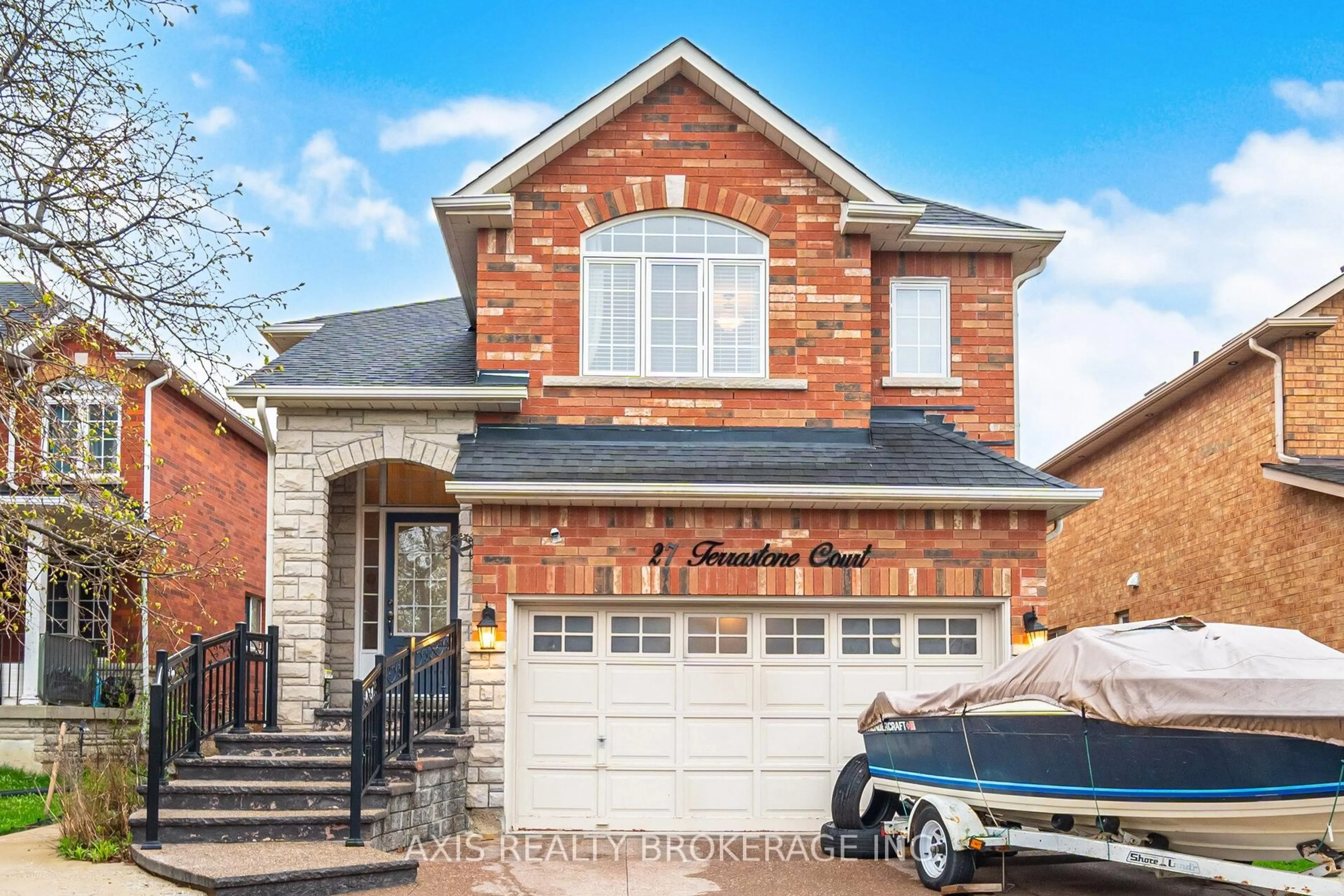 Home with brick exterior material, street for 27 Terrastone Crt, Caledon Ontario L7E 2G7