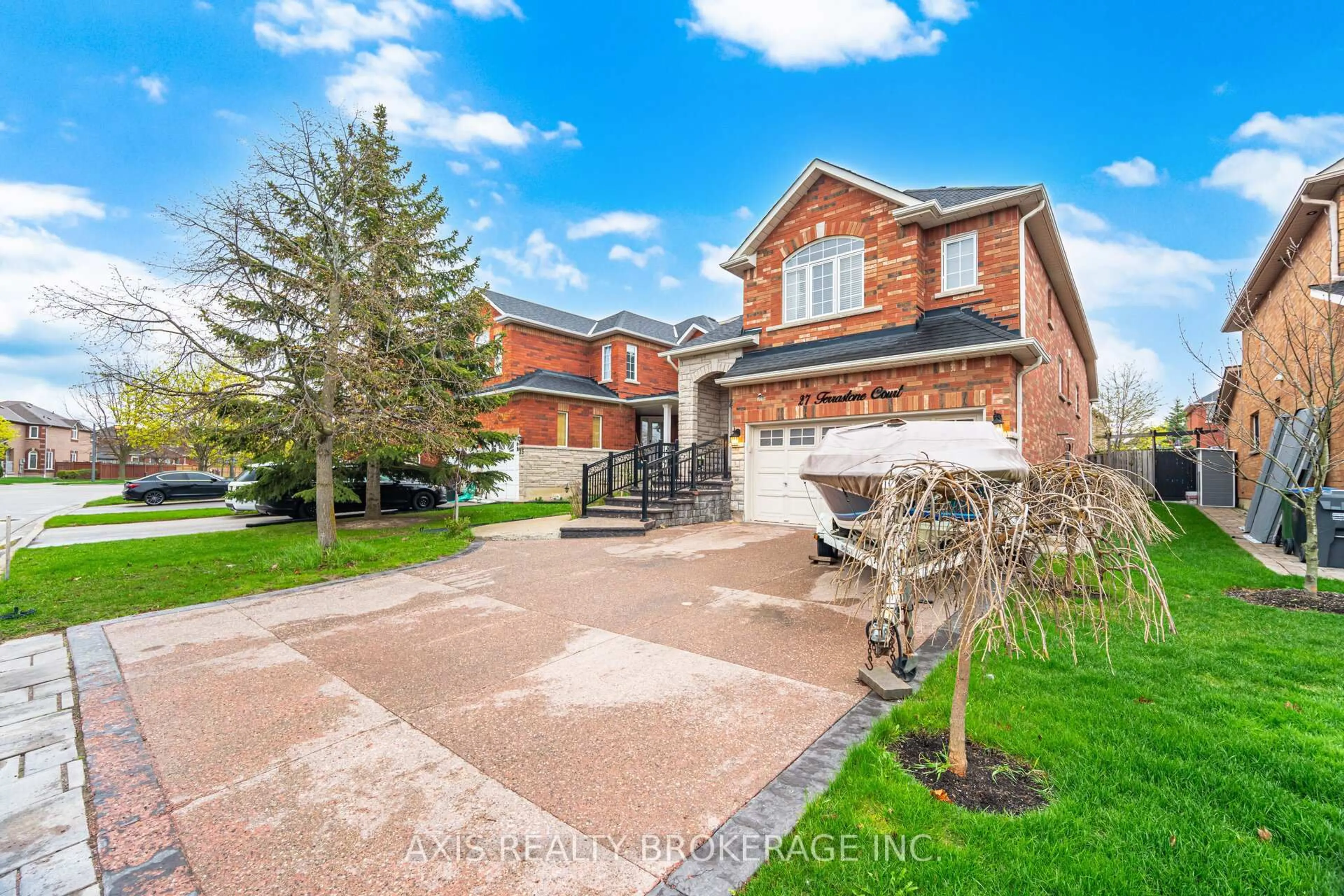 Home with brick exterior material, street for 27 Terrastone Crt, Caledon Ontario L7E 2G7