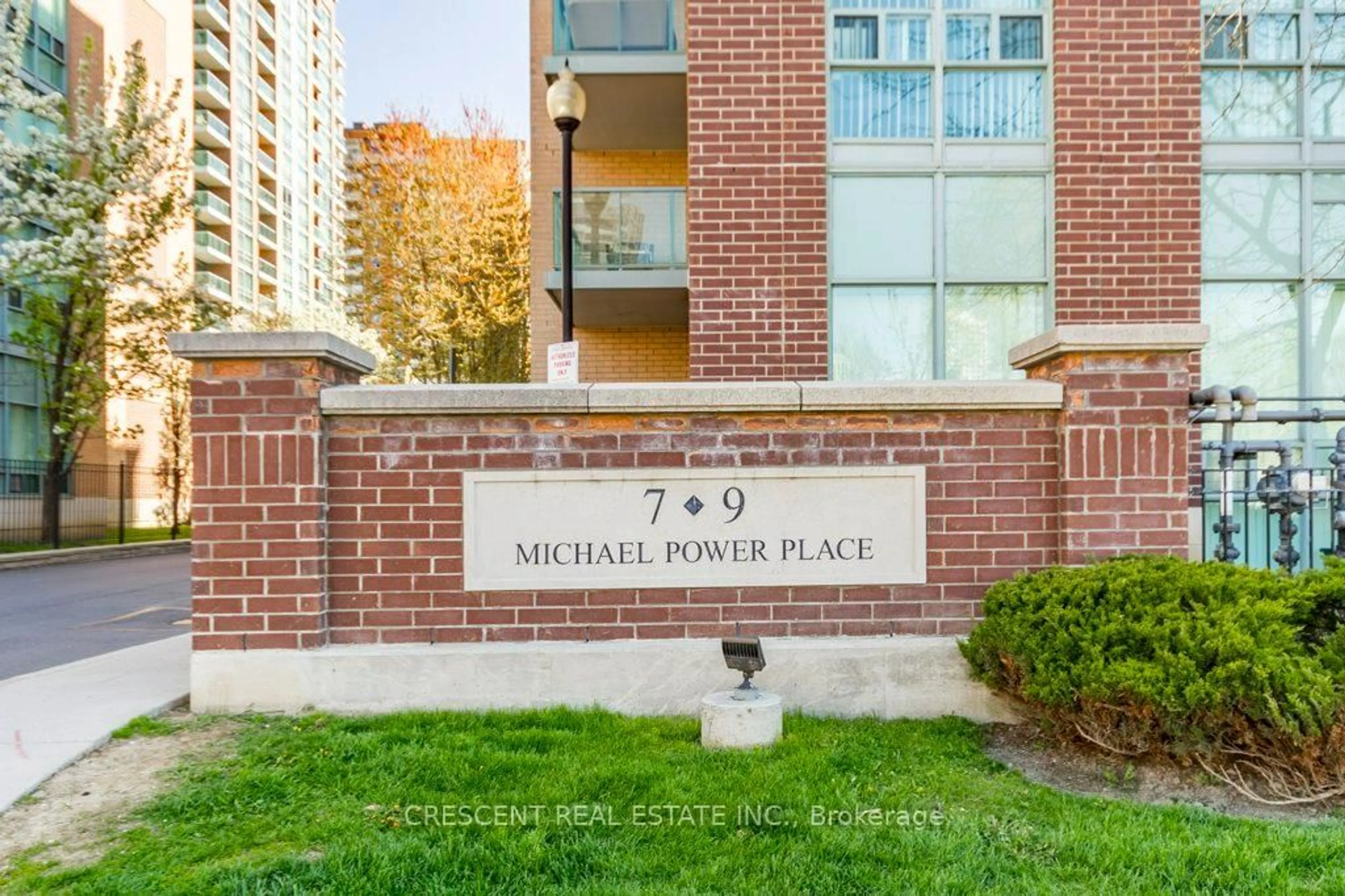 Indoor foyer for 9 Michael Power Pl #1106, Toronto Ontario M9A 0A5
