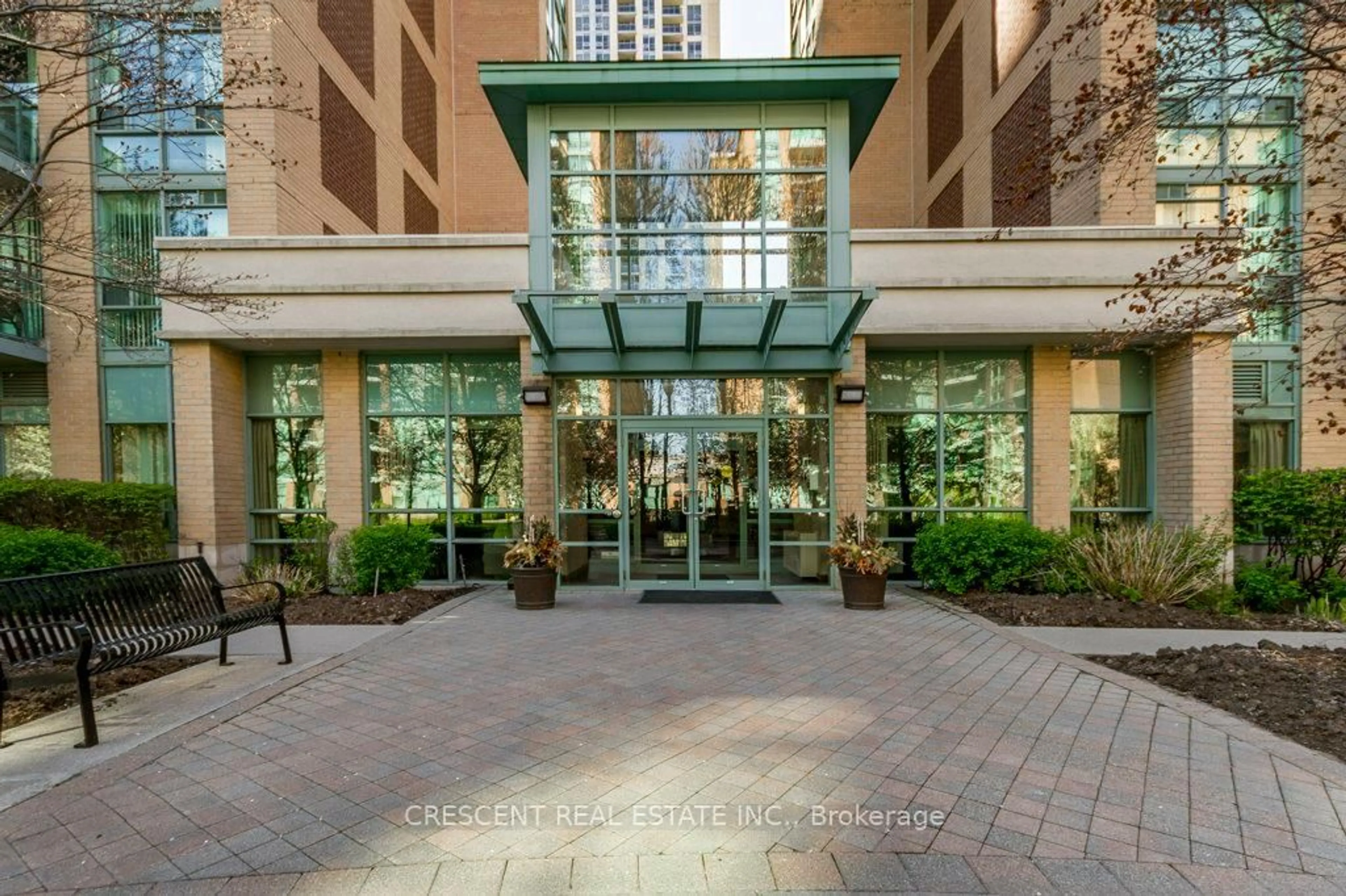 Indoor foyer for 9 Michael Power Pl #1106, Toronto Ontario M9A 0A5