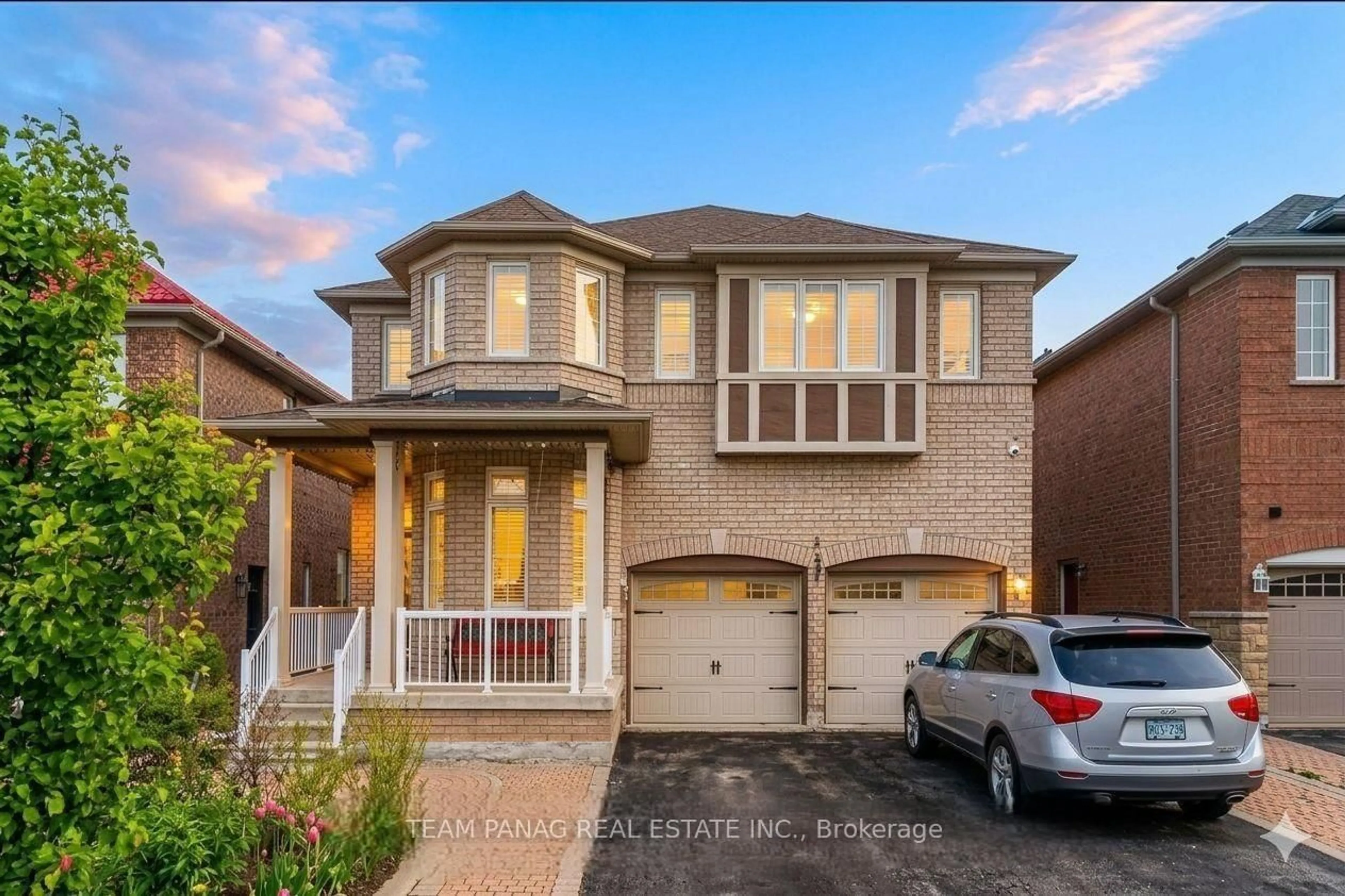 Home with brick exterior material, street for 8 Goreridge Cres, Brampton Ontario L6P 1P2