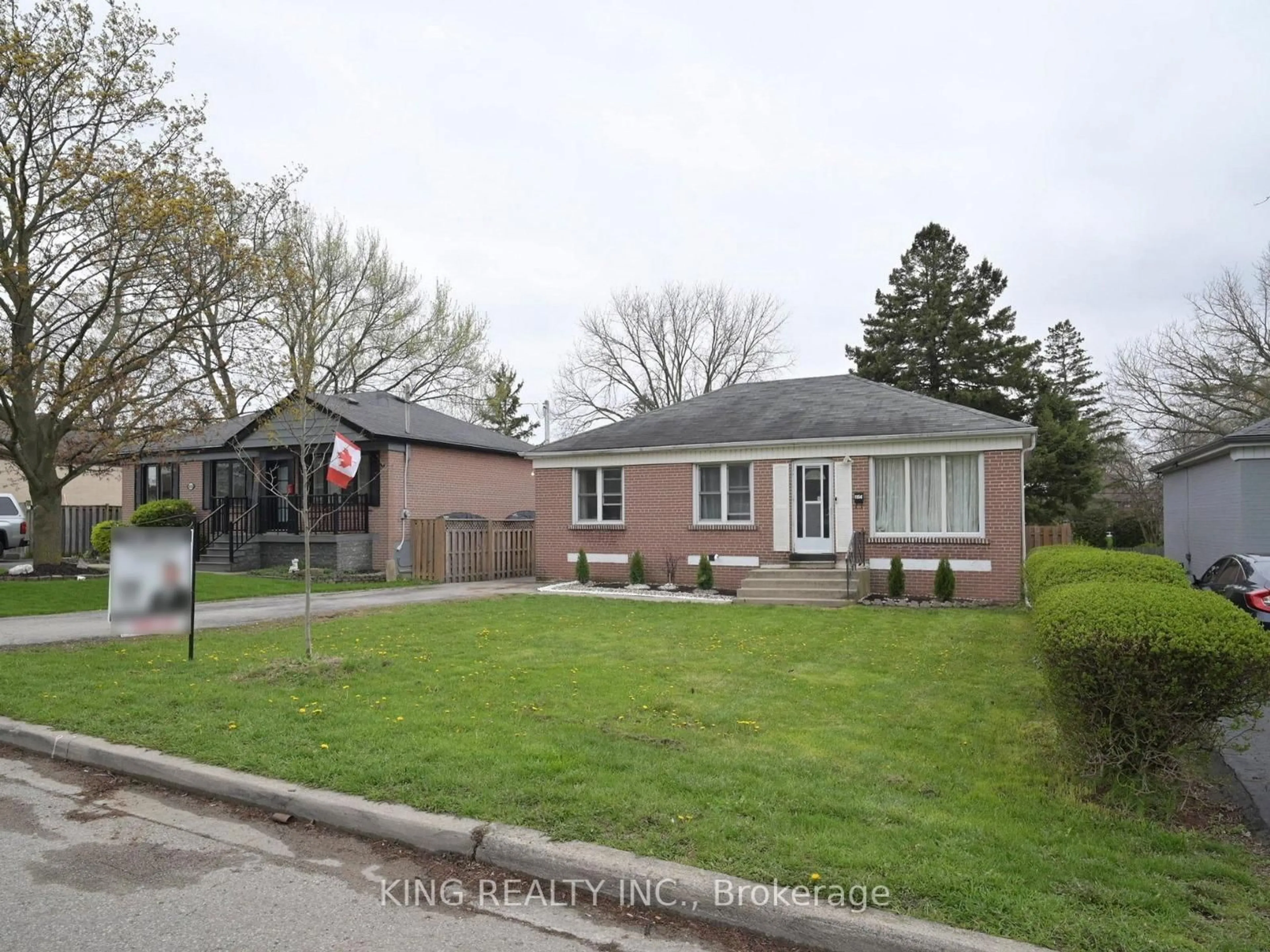 Home with brick exterior material, street for 1156 Homewood Dr, Burlington Ontario L7P 2M2