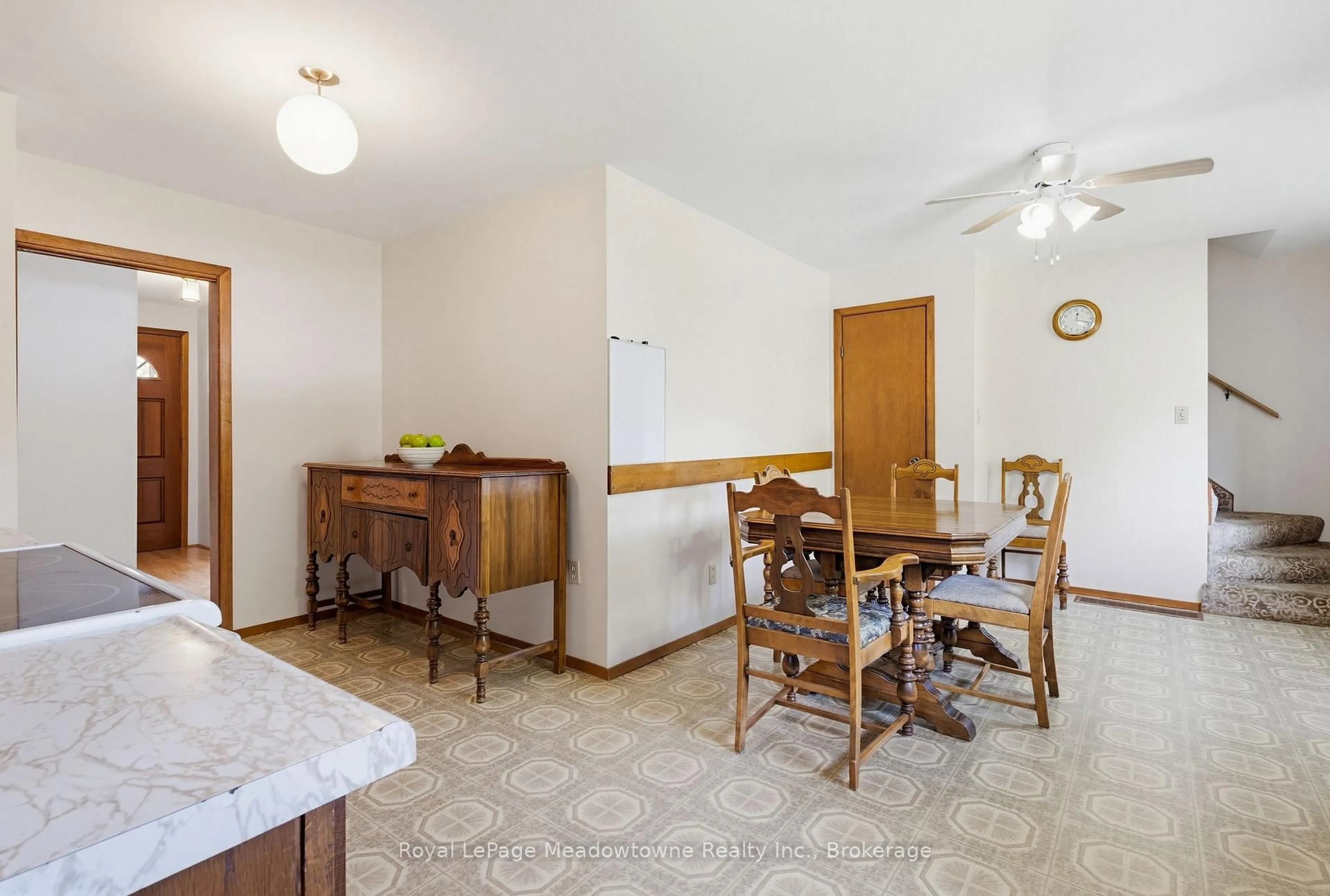 Dining room, unknown for 75 Miles St, Milton Ontario L9T 1E7