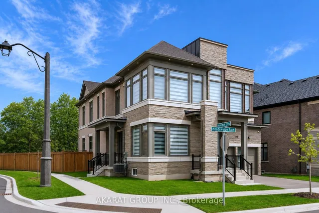 1283 Meadowside Path, Oakville 2