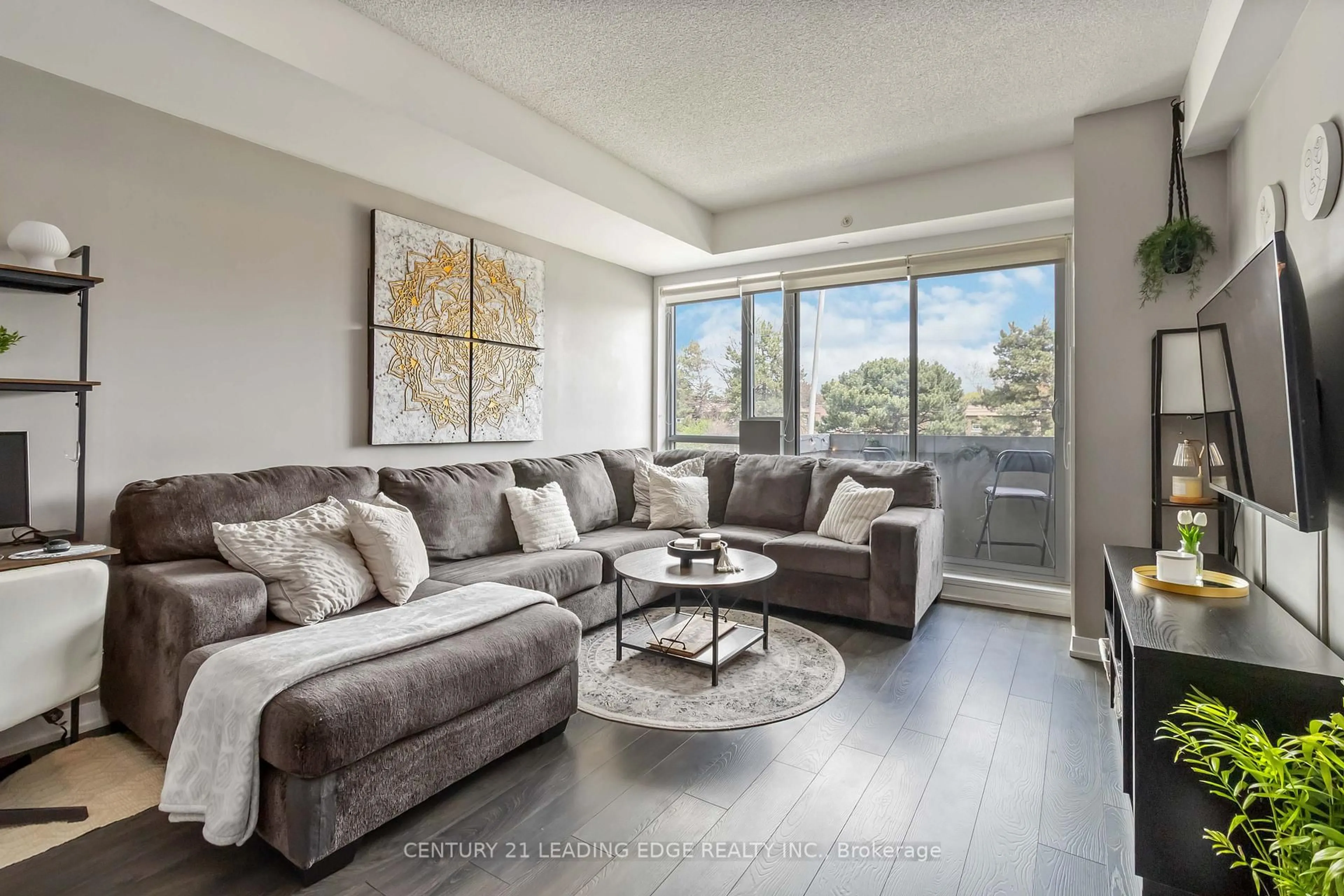 Living room with furniture, unknown for 1284 Guelph Line #205, Burlington Ontario L7P 0T9
