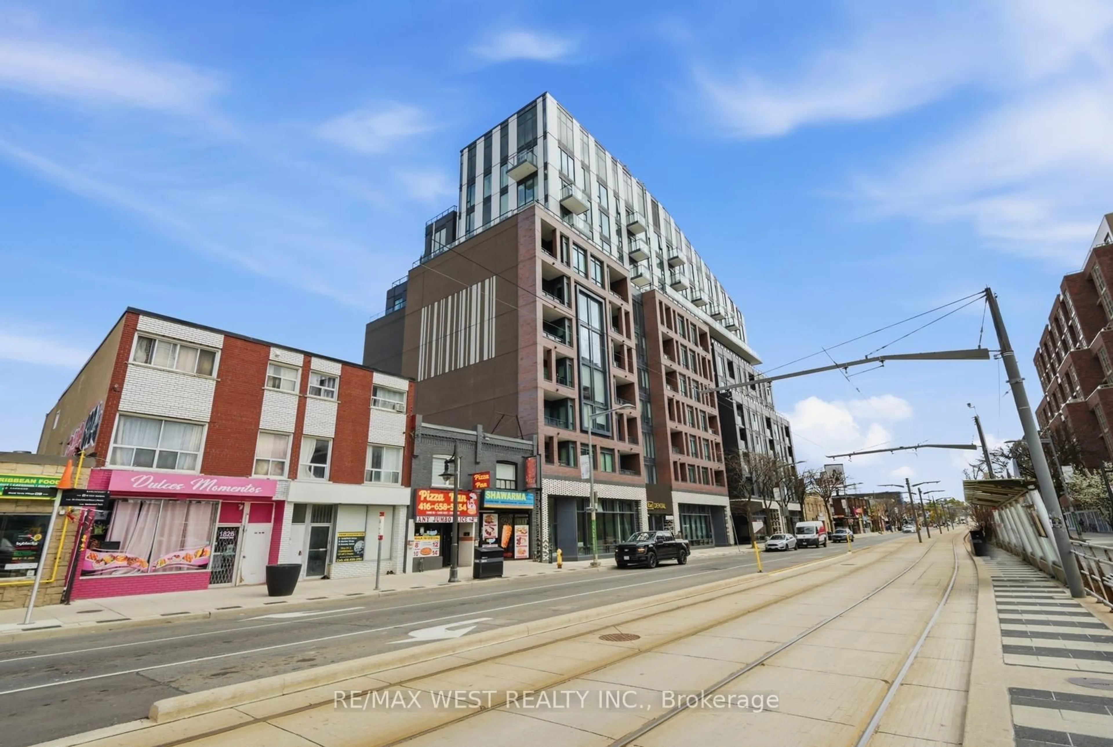 Unknown for 1808 St. Clair Ave #801, Toronto Ontario M6N 1J5