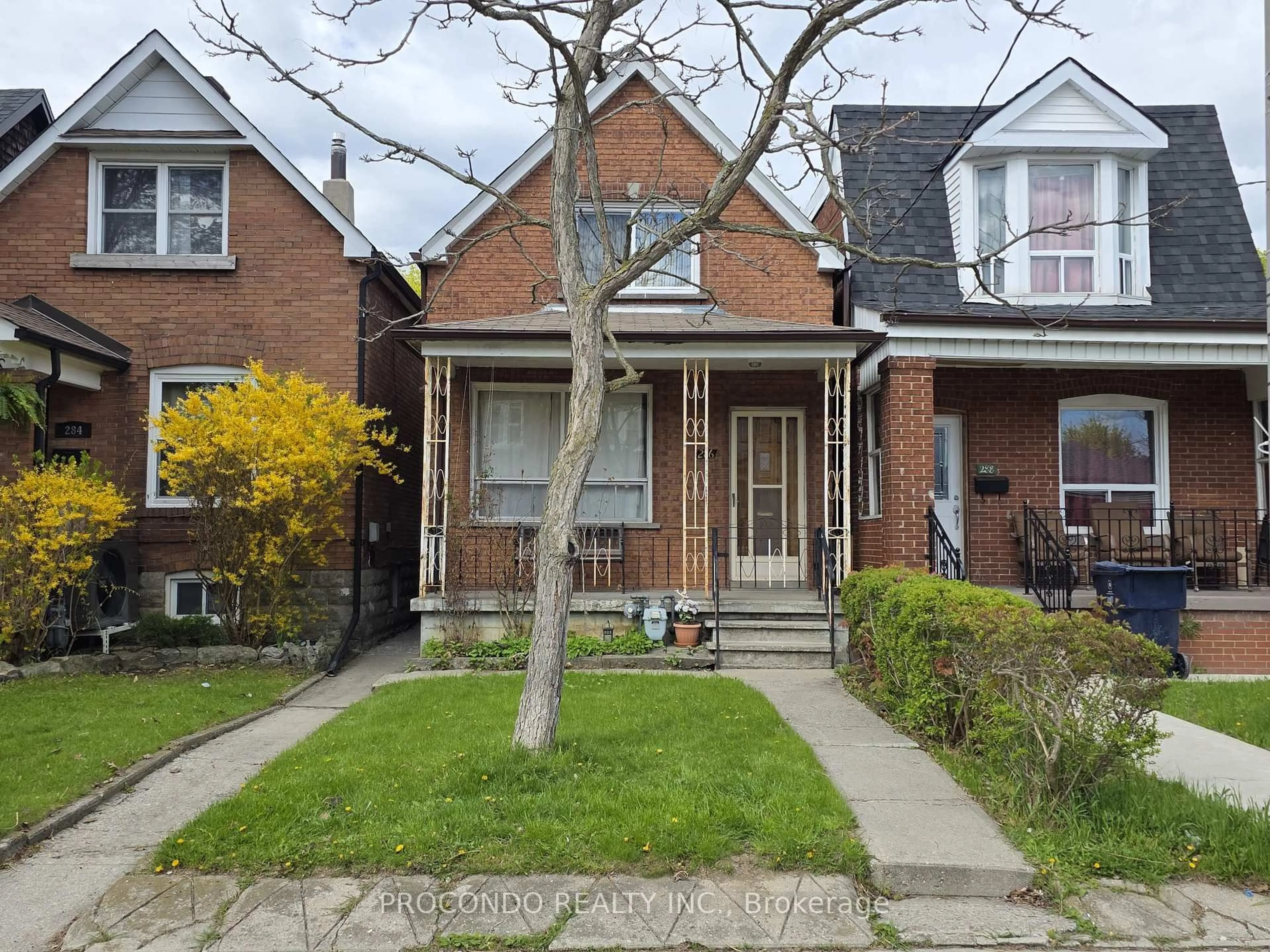 Home with brick exterior material, street for 286 Harvie Ave, Toronto Ontario M6E 4K7