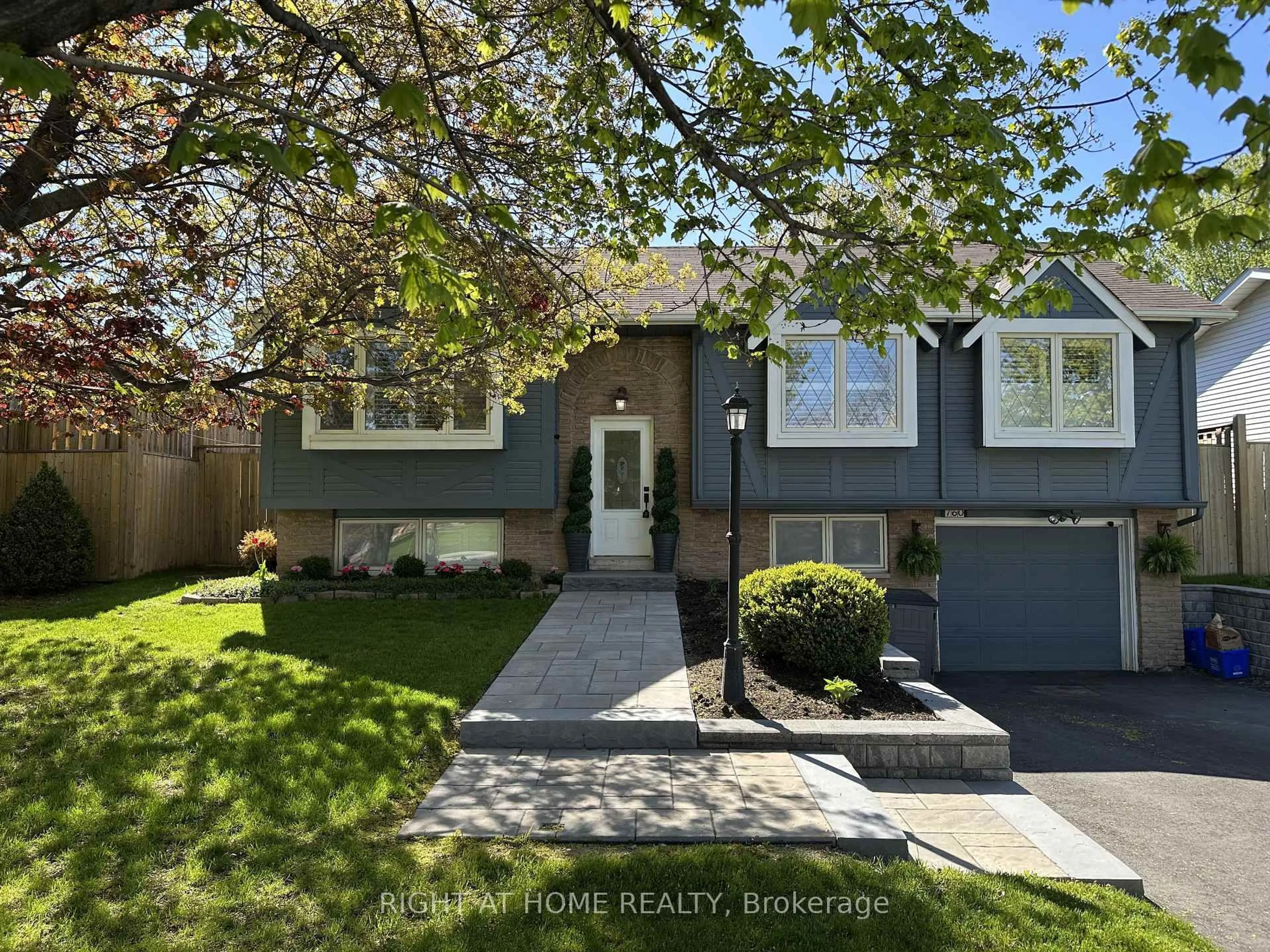 Unknown for 760 WILLOW Ave, Milton Ontario L9T 3E6