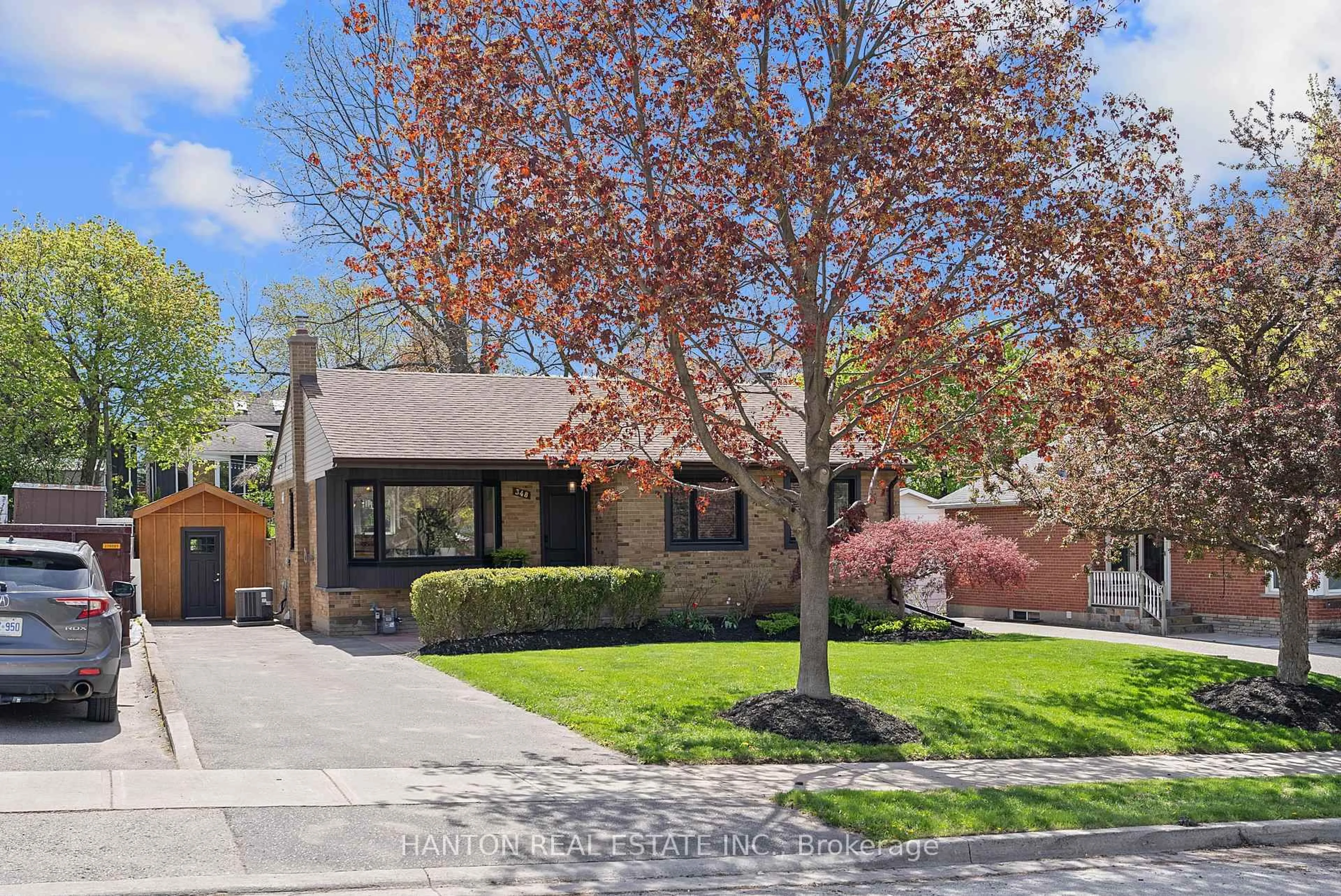 Home with brick exterior material, street for 348 Mountainview Dr, Milton Ontario L9T 1V9
