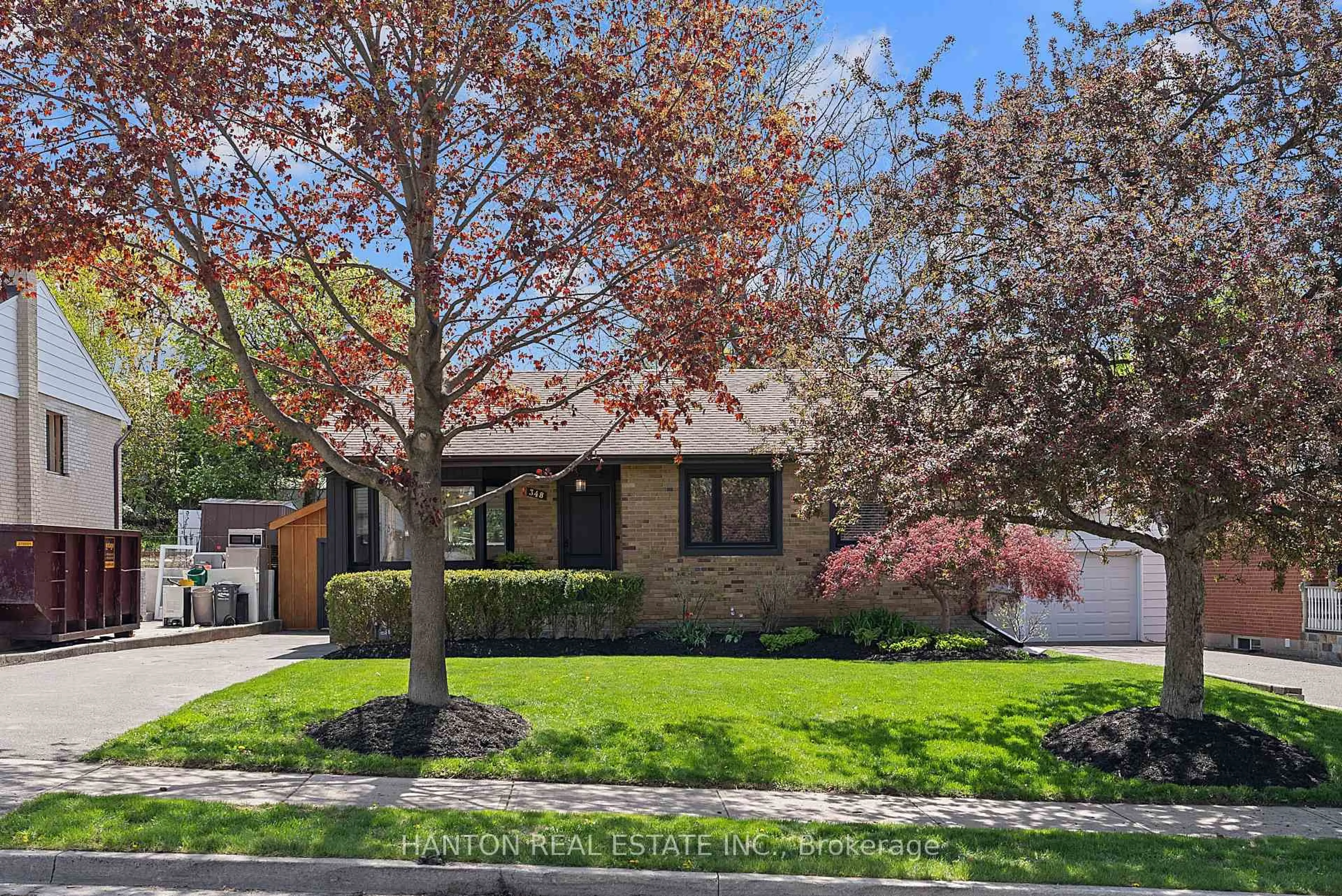Home with brick exterior material, street for 348 Mountainview Dr, Milton Ontario L9T 1V9