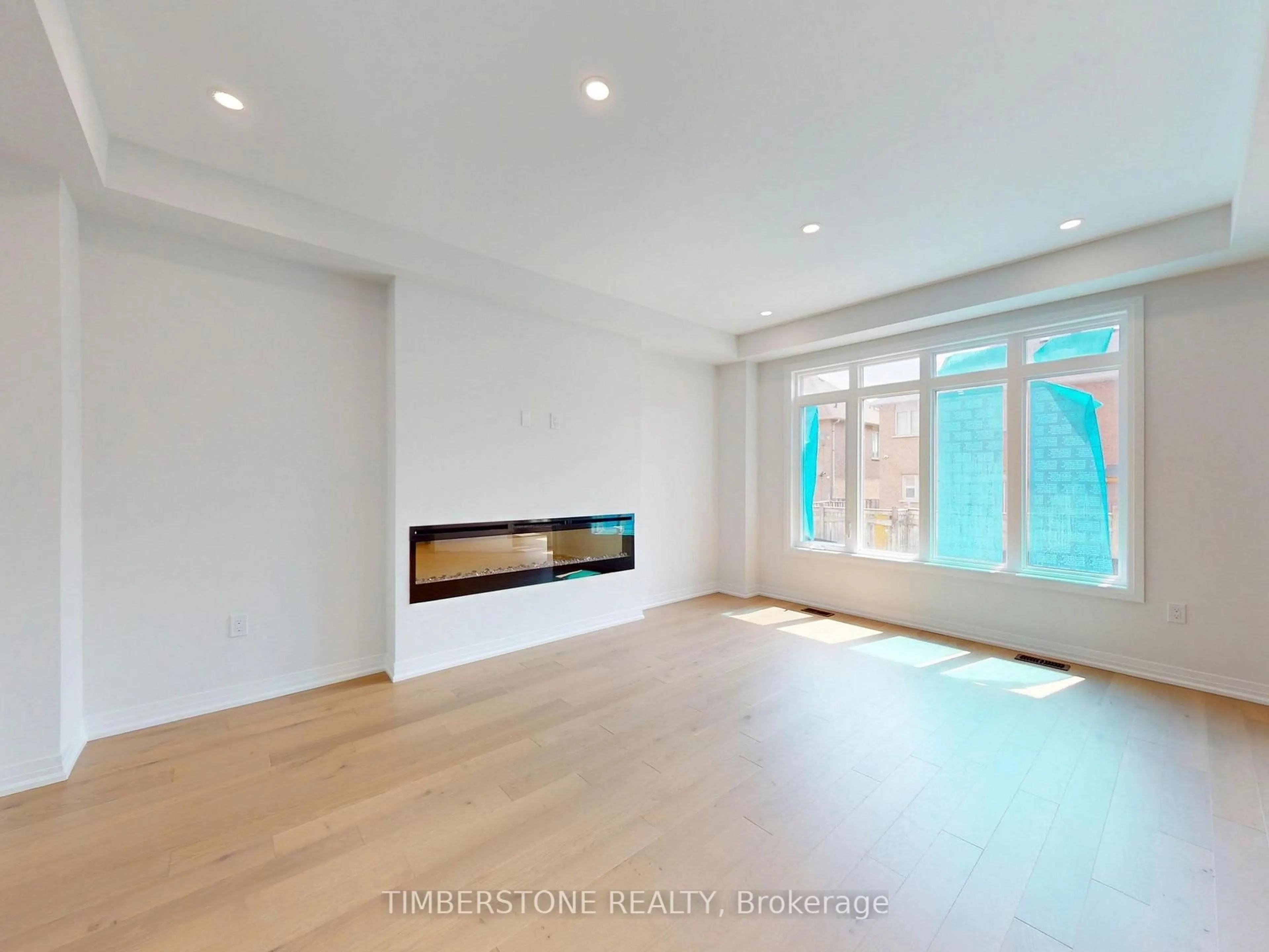 A pic of a room for 64 Freedom Oaks Tr, Brampton Ontario L6P 4R8