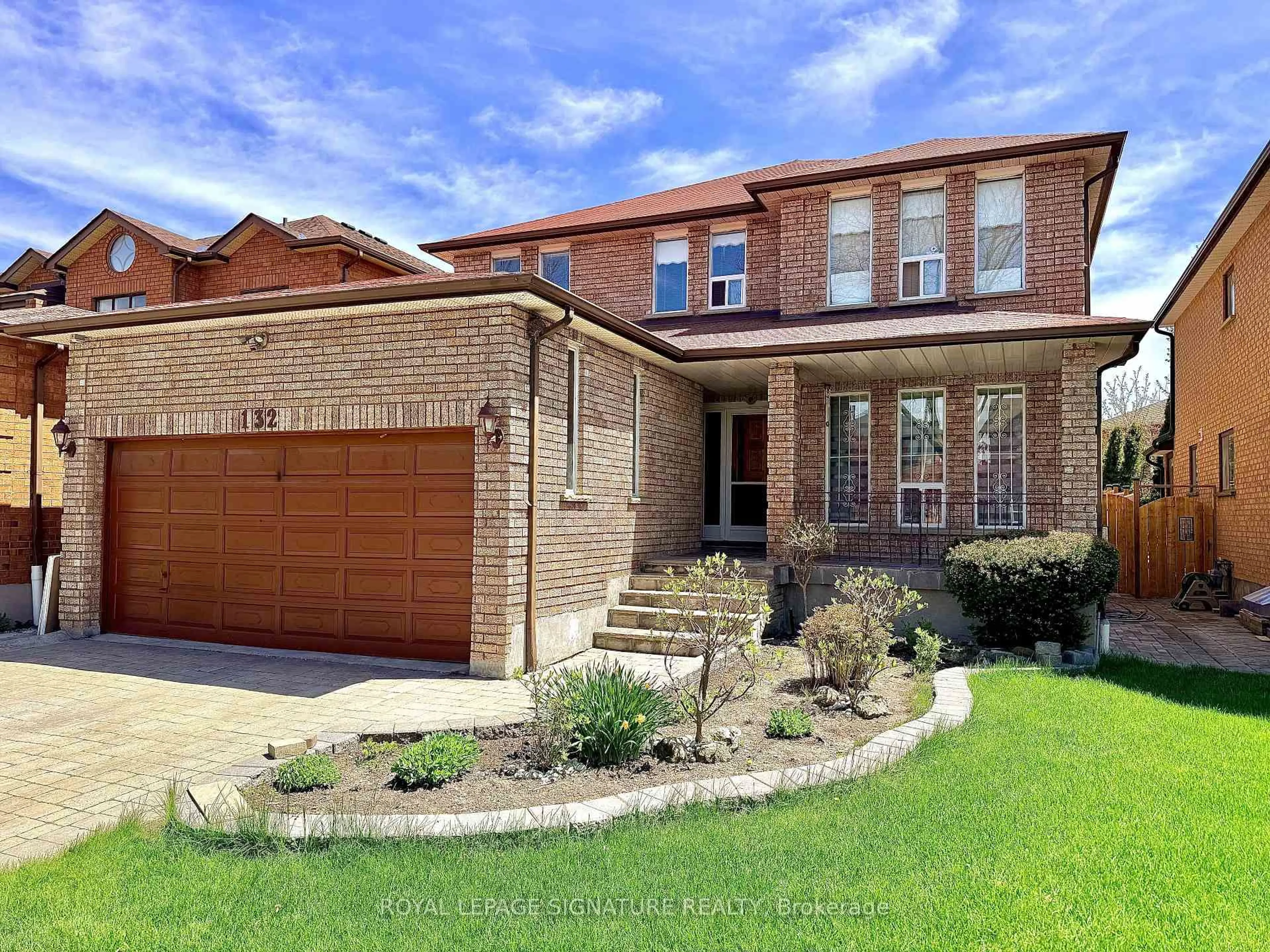 Home with brick exterior material, street for 132 Glenn Hawthorne Blvd, Mississauga Ontario L5R 2K7