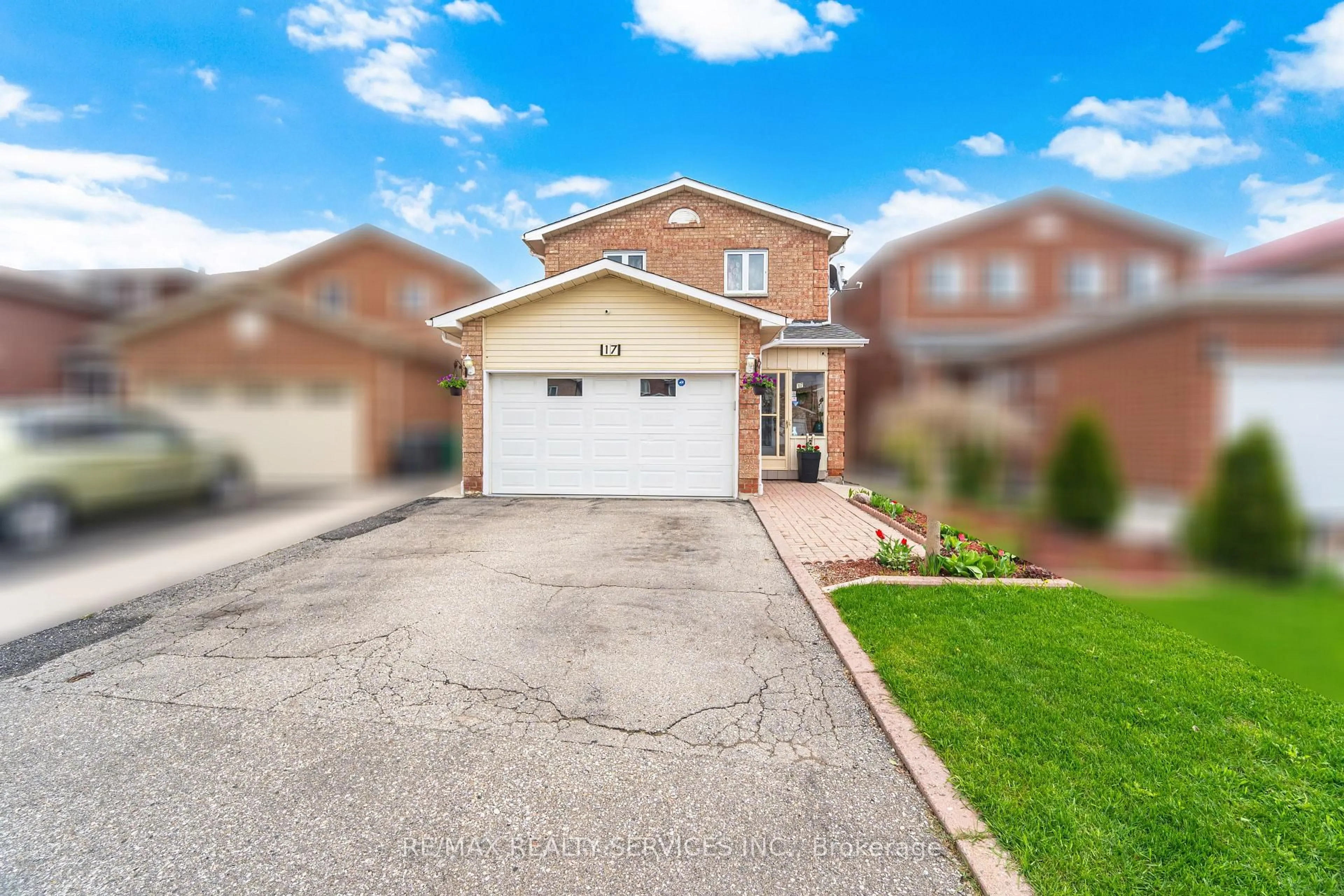 Unknown for 17 Metzak Dr, Brampton Ontario L6Z 4N3