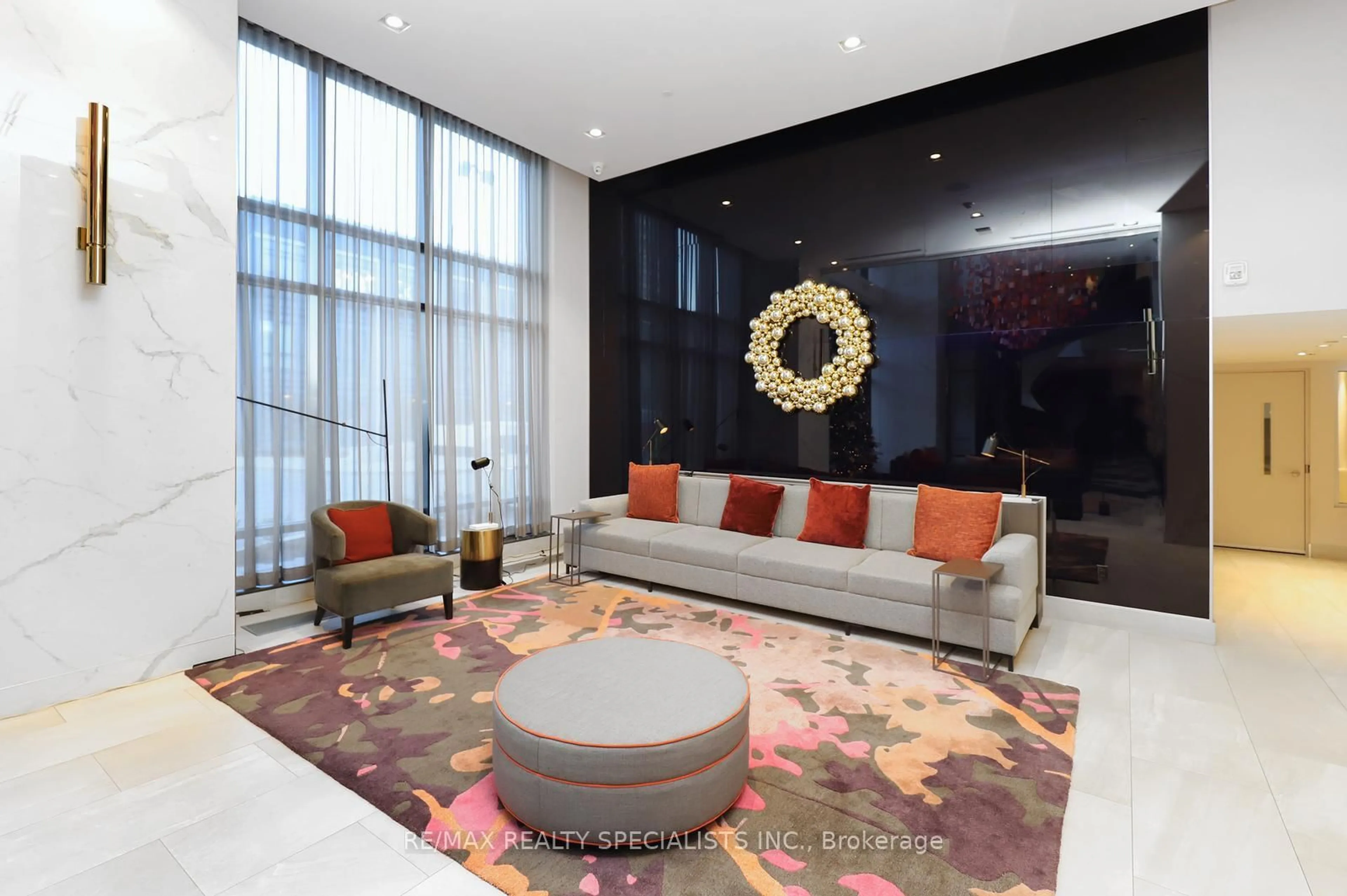 Lobby for 7 Mabelle Ave #305, Toronto Ontario M9A 4X7