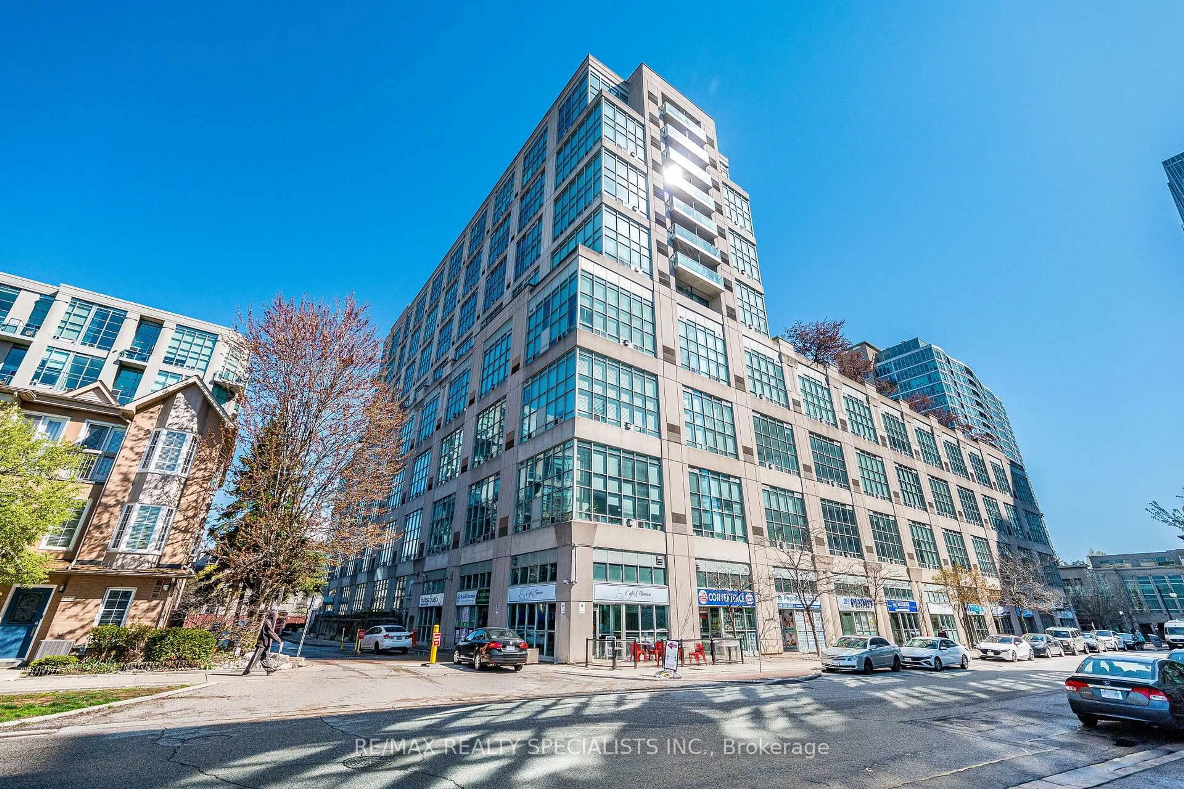 Unknown for 250 Manitoba St #838, Toronto Ontario M8Y 4G8