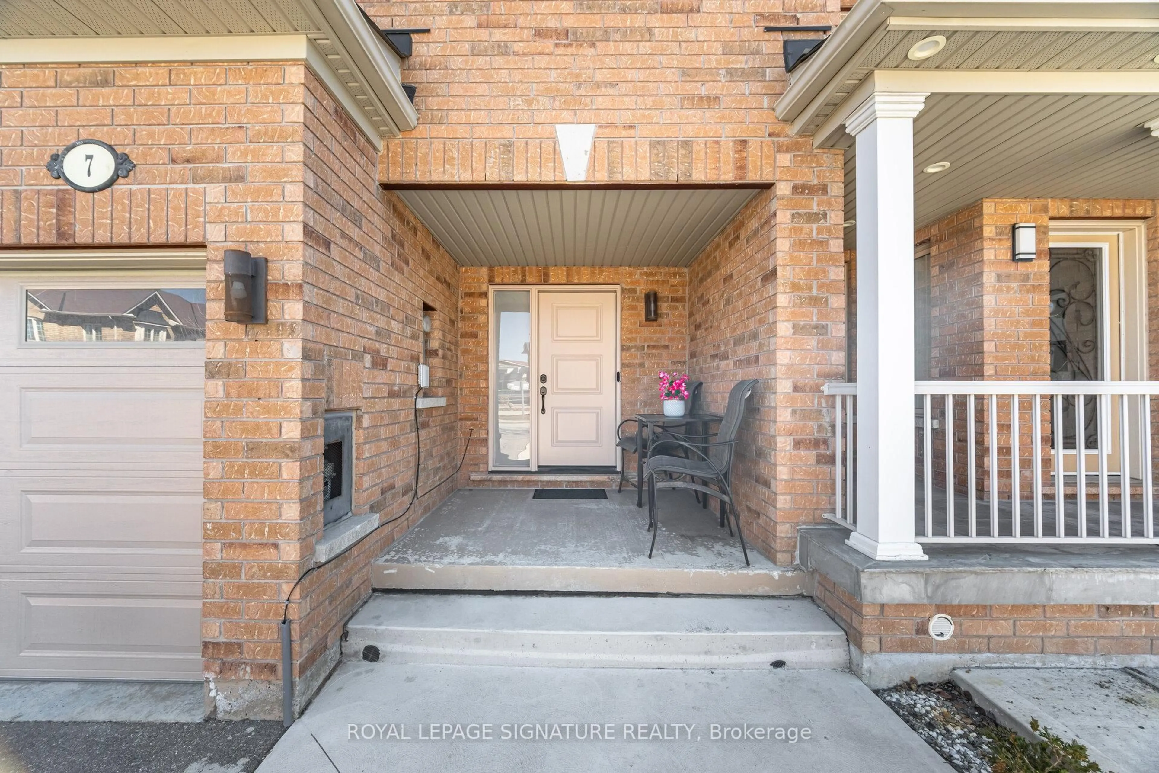 Unknown for 7 Cedarbrook Rd, Brampton Ontario L6R 0W7