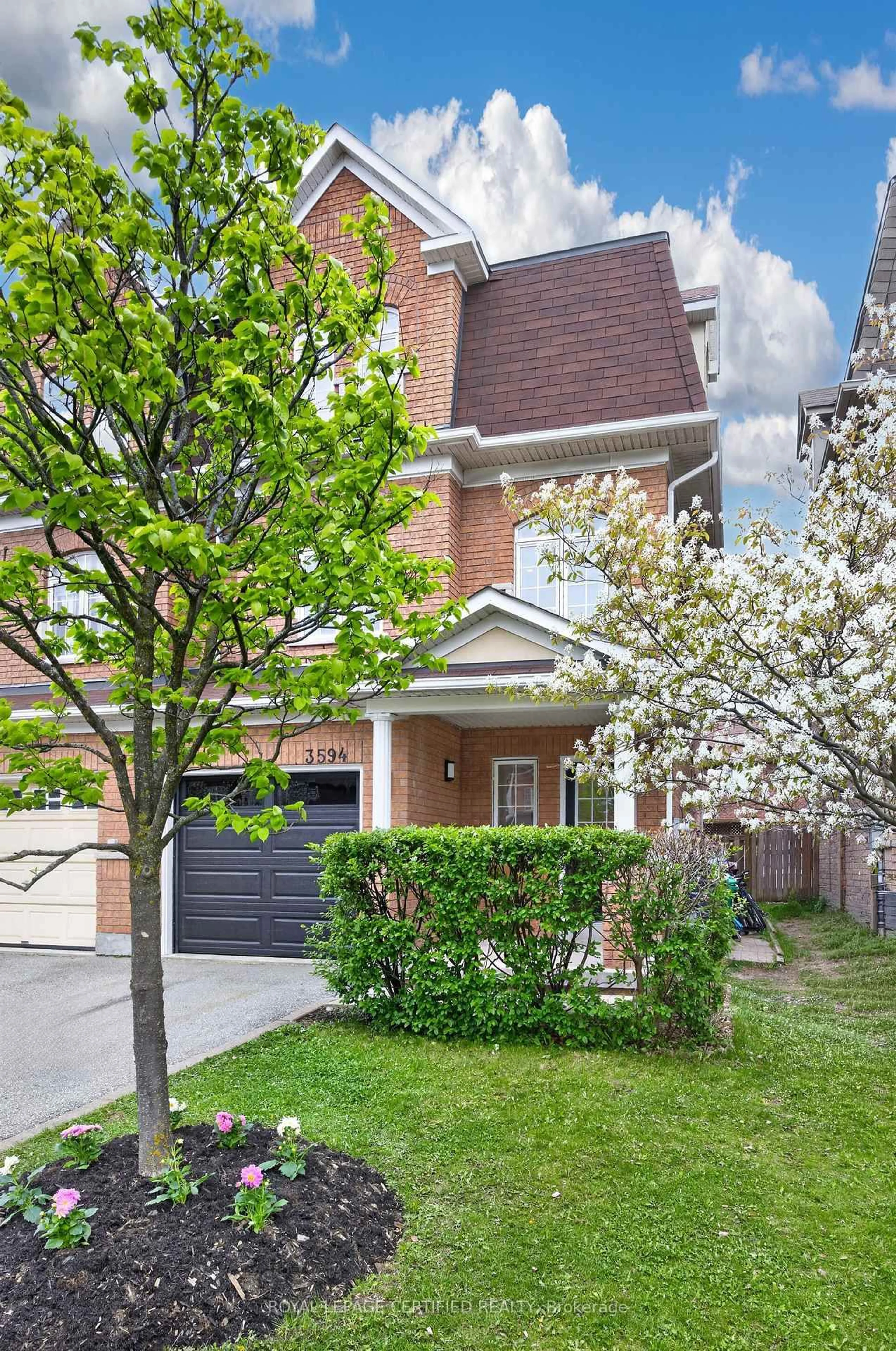 Home with brick exterior material, street for 3594 Southwick St, Mississauga Ontario L5M 7N8