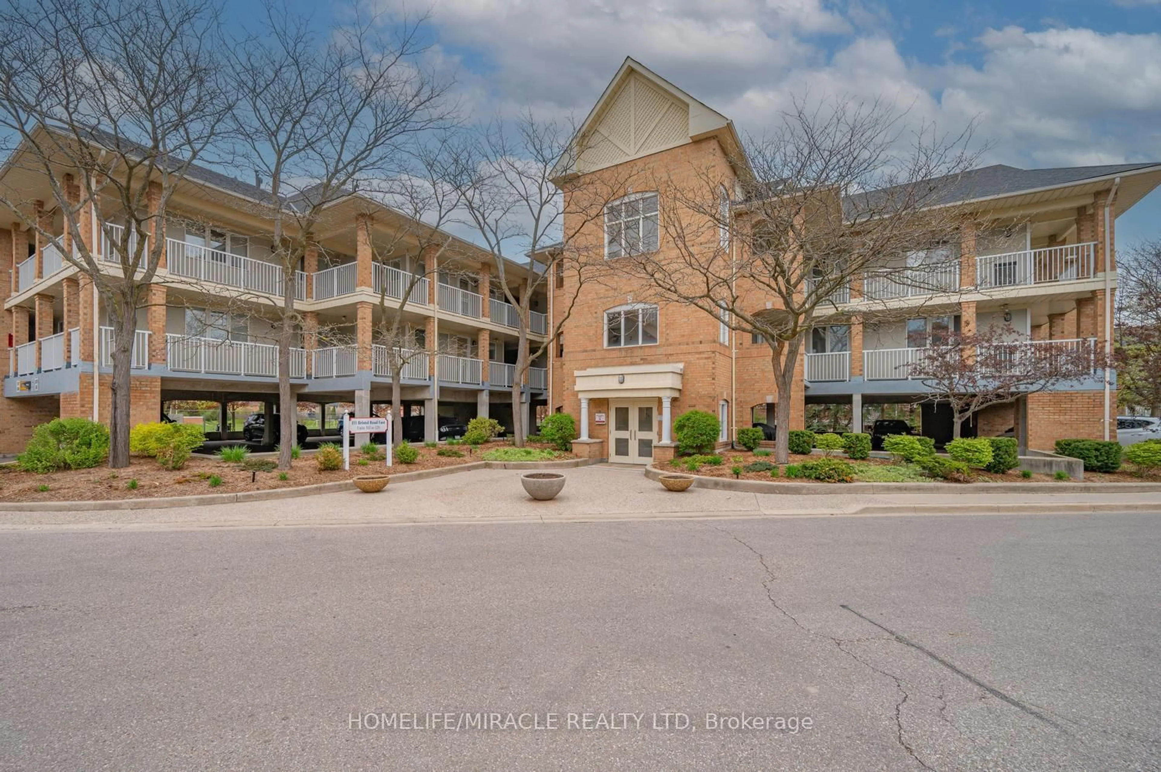 Unknown for 111 Bristol Rd #116, Mississauga Ontario L4Z 3P6