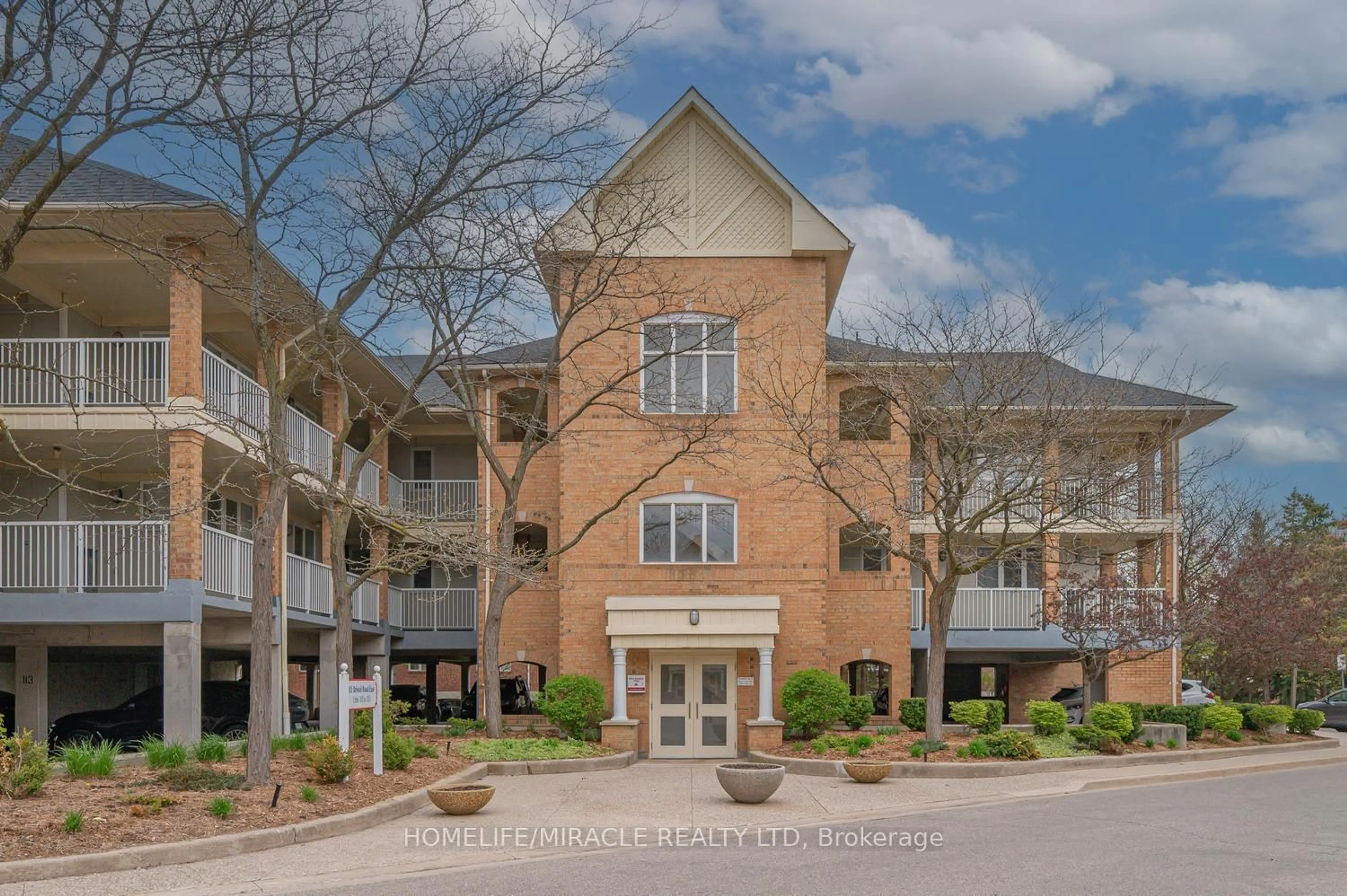 Unknown for 111 Bristol Rd #116, Mississauga Ontario L4Z 3P6