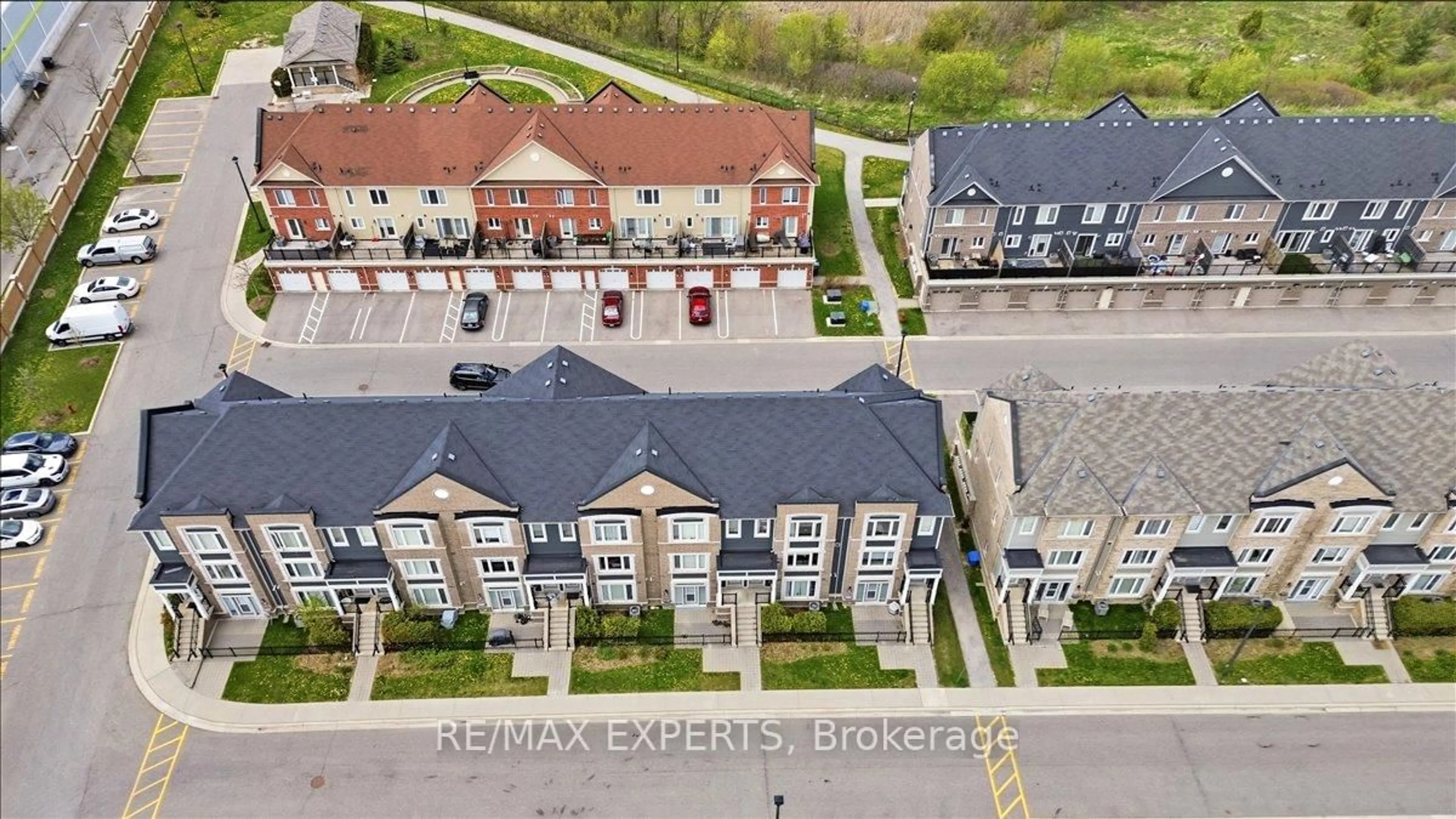 A pic from outside/outdoor area/front of a property/back of a property/a pic from drone, street for 250 Sunny Meadow Blvd #218, Brampton Ontario L6R 3Y7