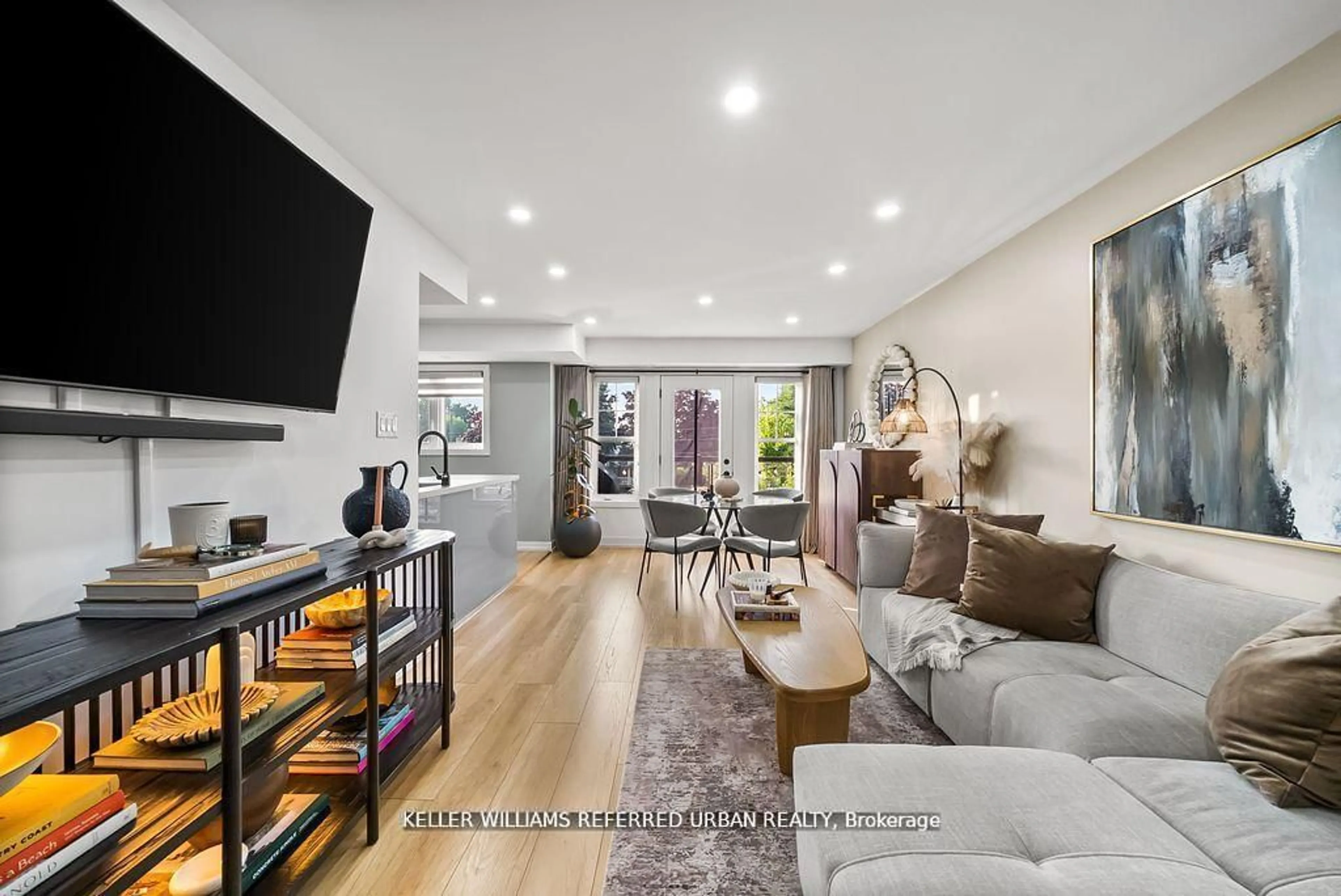 Living room with furniture, unknown for 2335 Sheppard Ave #14, Toronto Ontario M9M 0B6