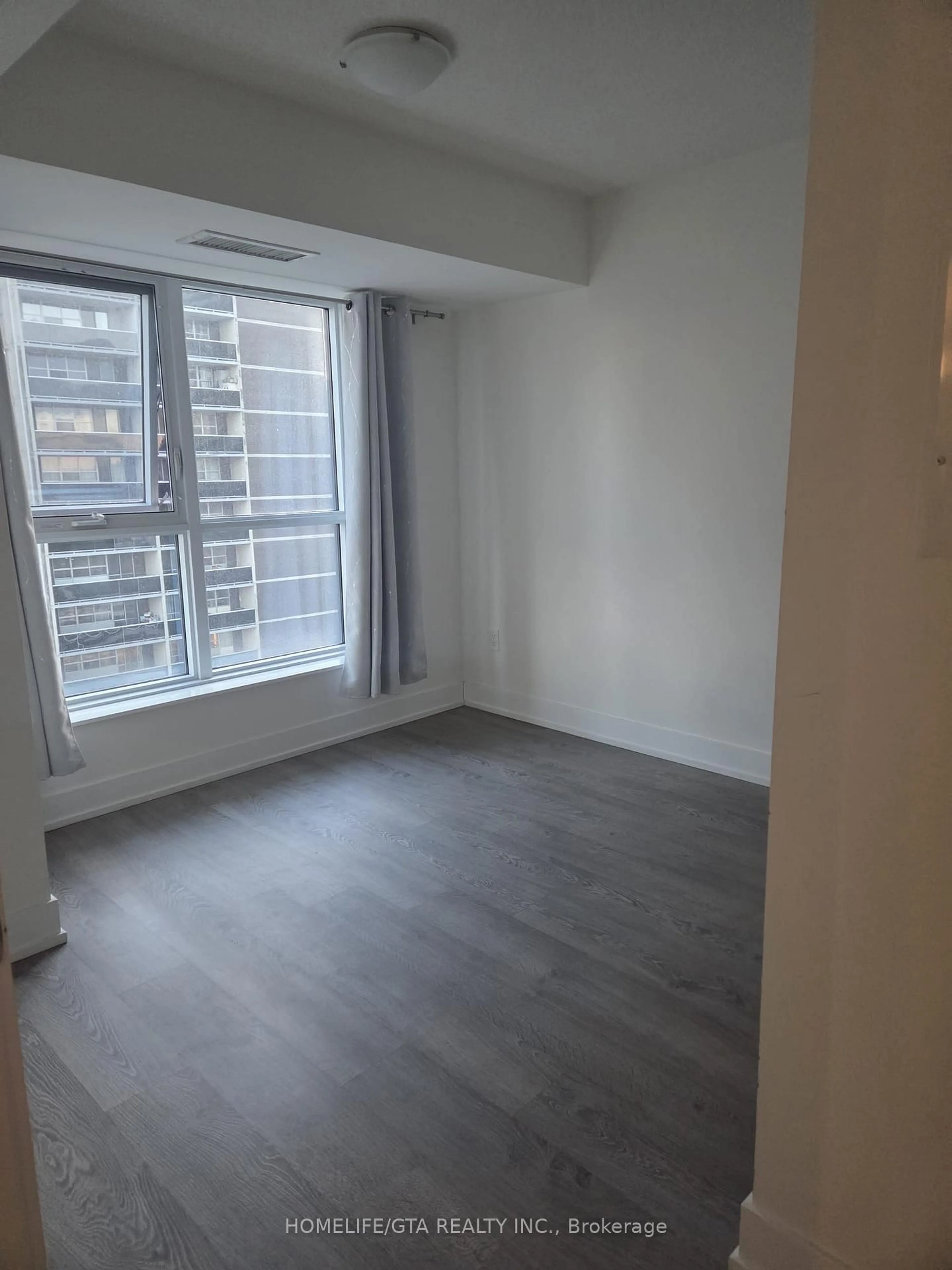 A pic of a room for 9 Mabelle Ave #2226, Toronto Ontario M9A 0E1