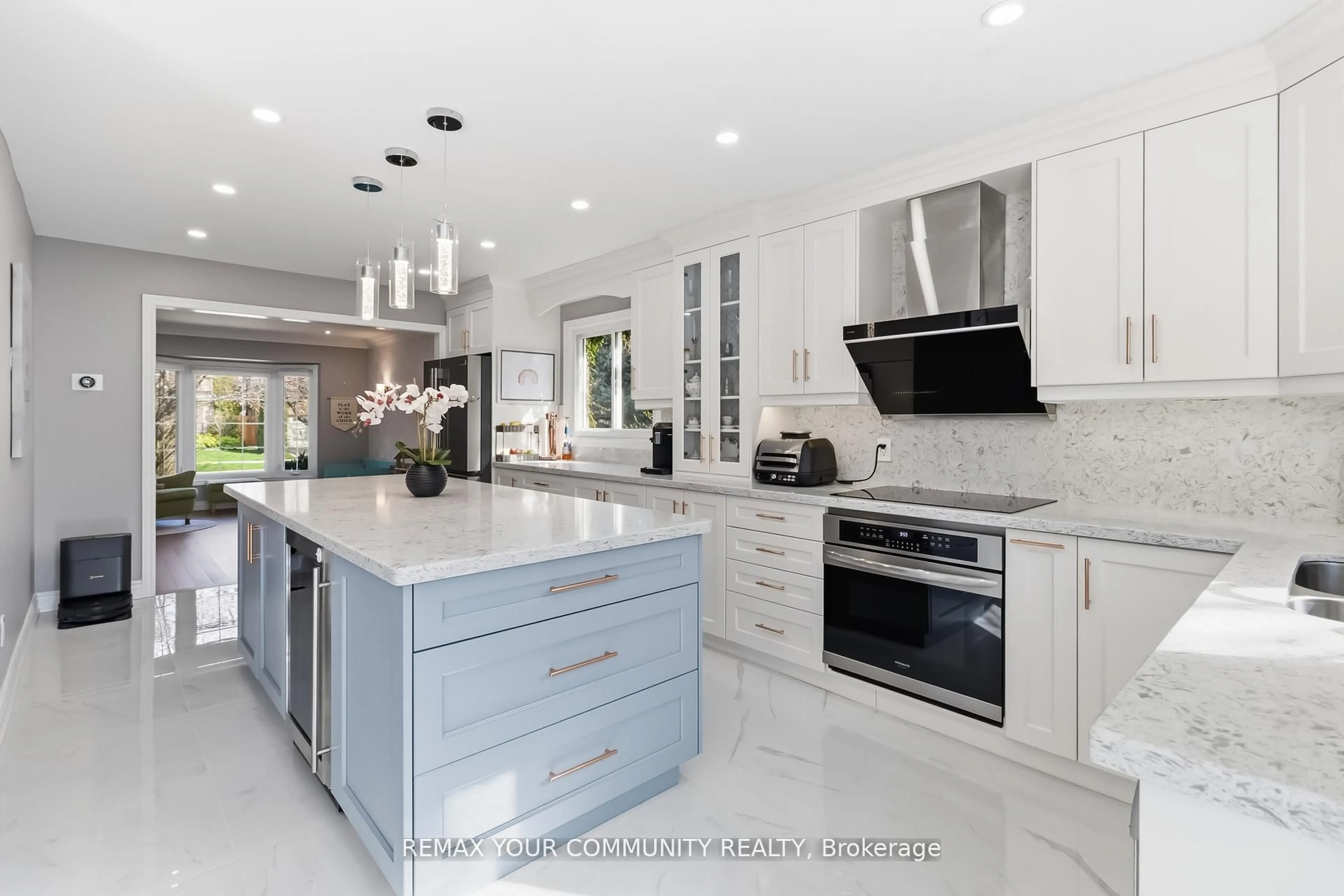 Contemporary kitchen, ceramic/tile floor for 4184 Vermont Cres, Burlington Ontario L7M 4A6