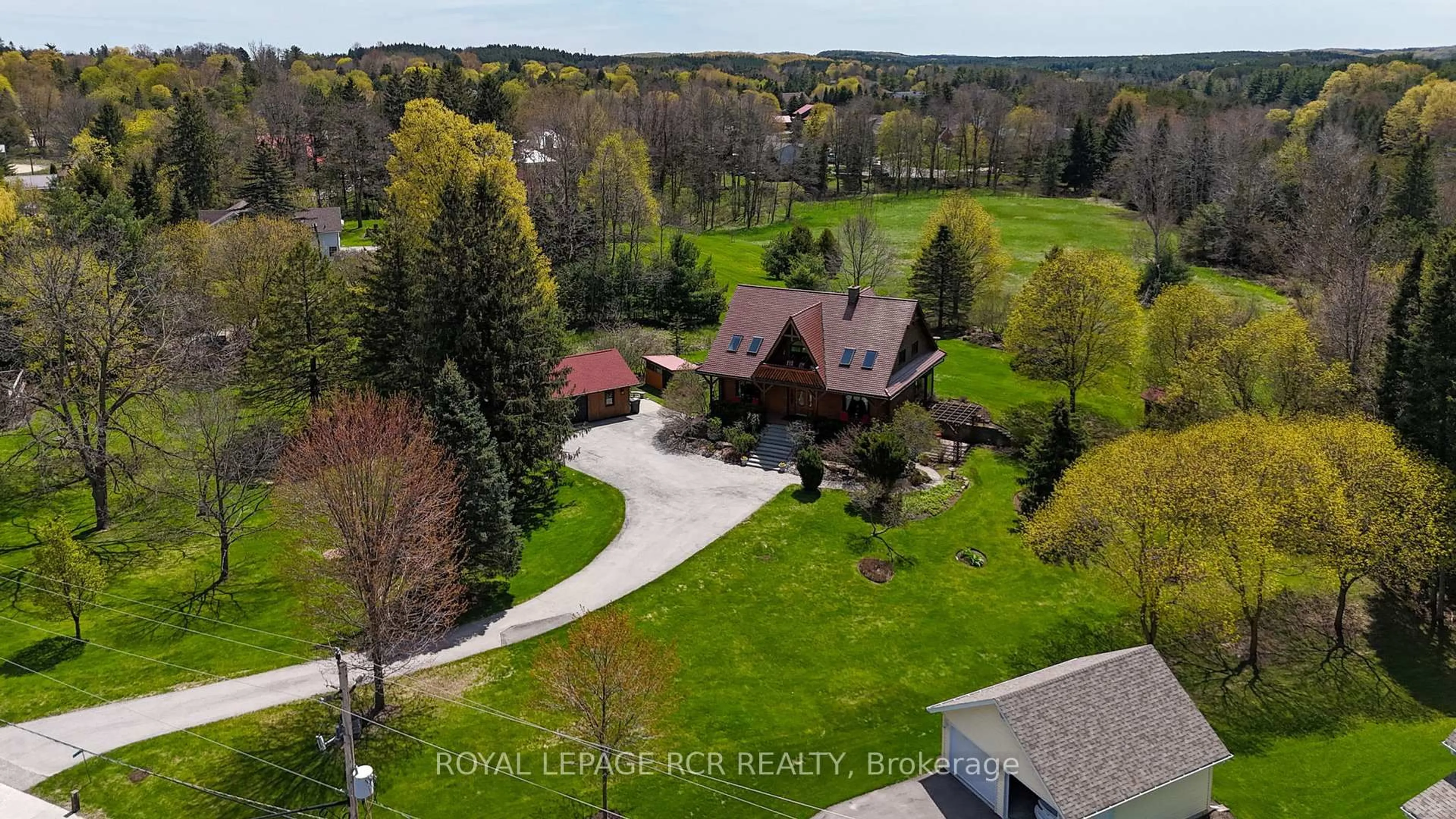 A pic from outside/outdoor area/front of a property/back of a property/a pic from drone, water/lake/river/ocean view for 17270 Regional Road 50 Rd, Caledon Ontario L7E 0L1