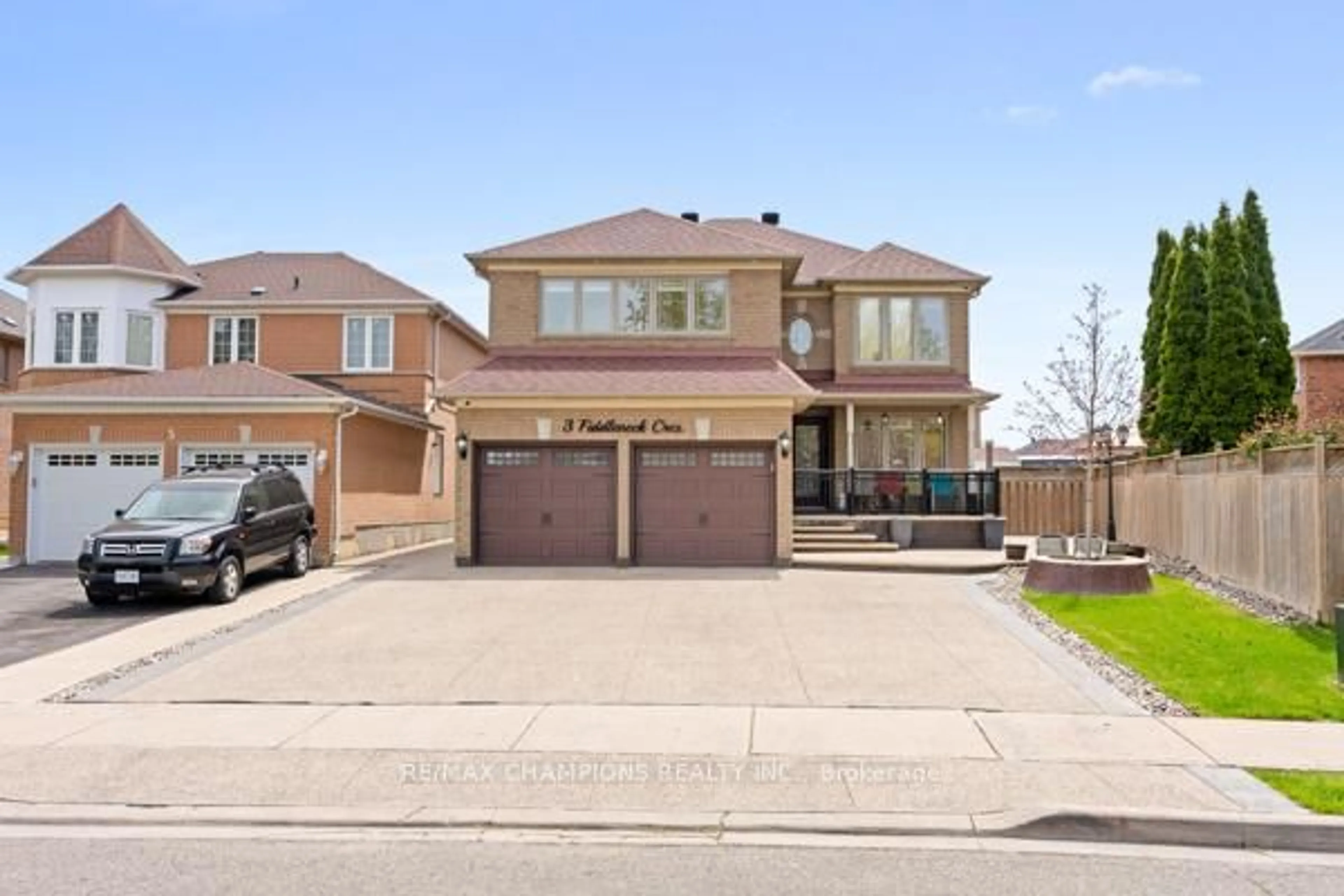 Home with brick exterior material, street for 3 Fiddleneck Cres, Brampton Ontario L6R 1R2