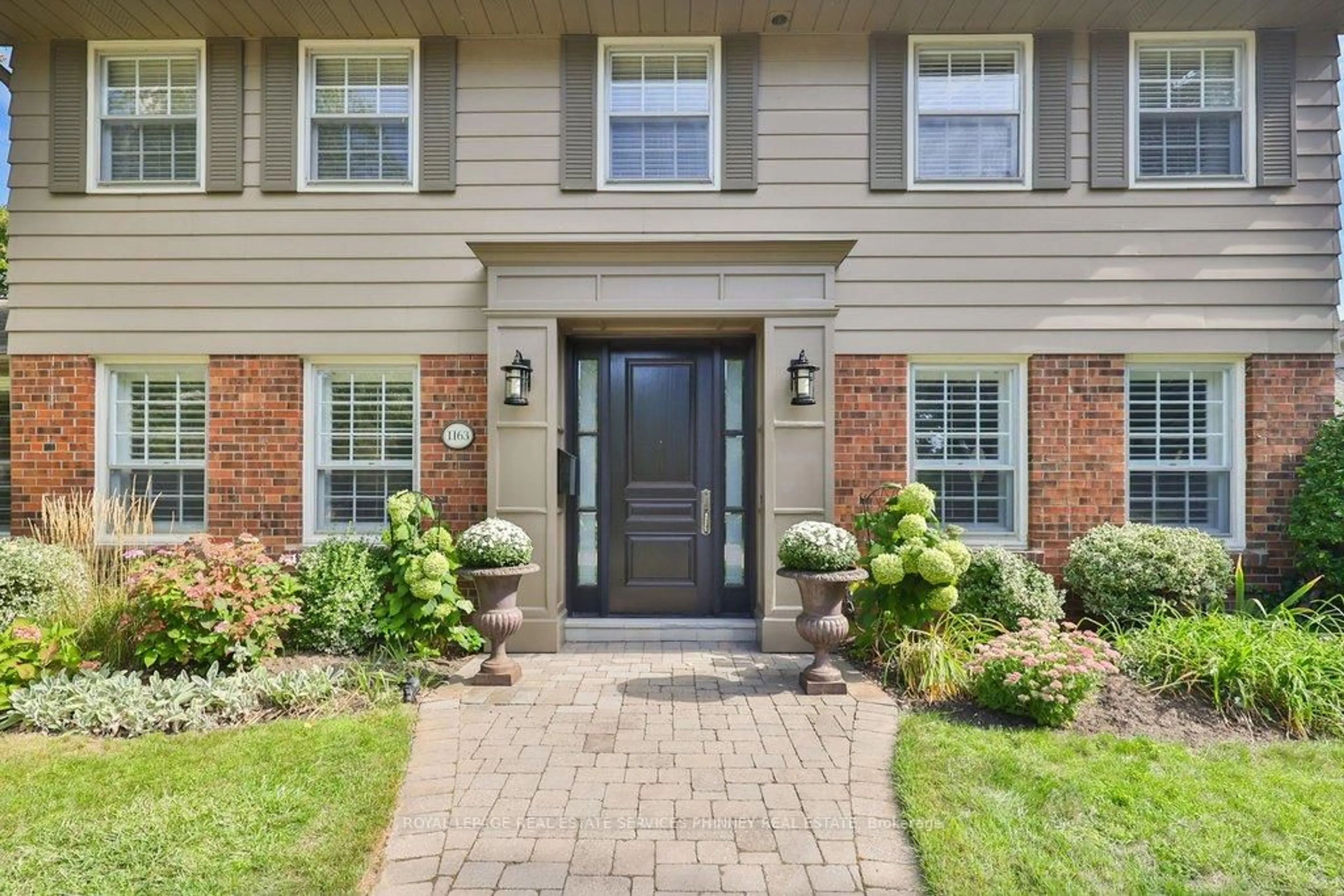 Home with brick exterior material, street for 1163 Cayente Pl, Mississauga Ontario L5H 3B9