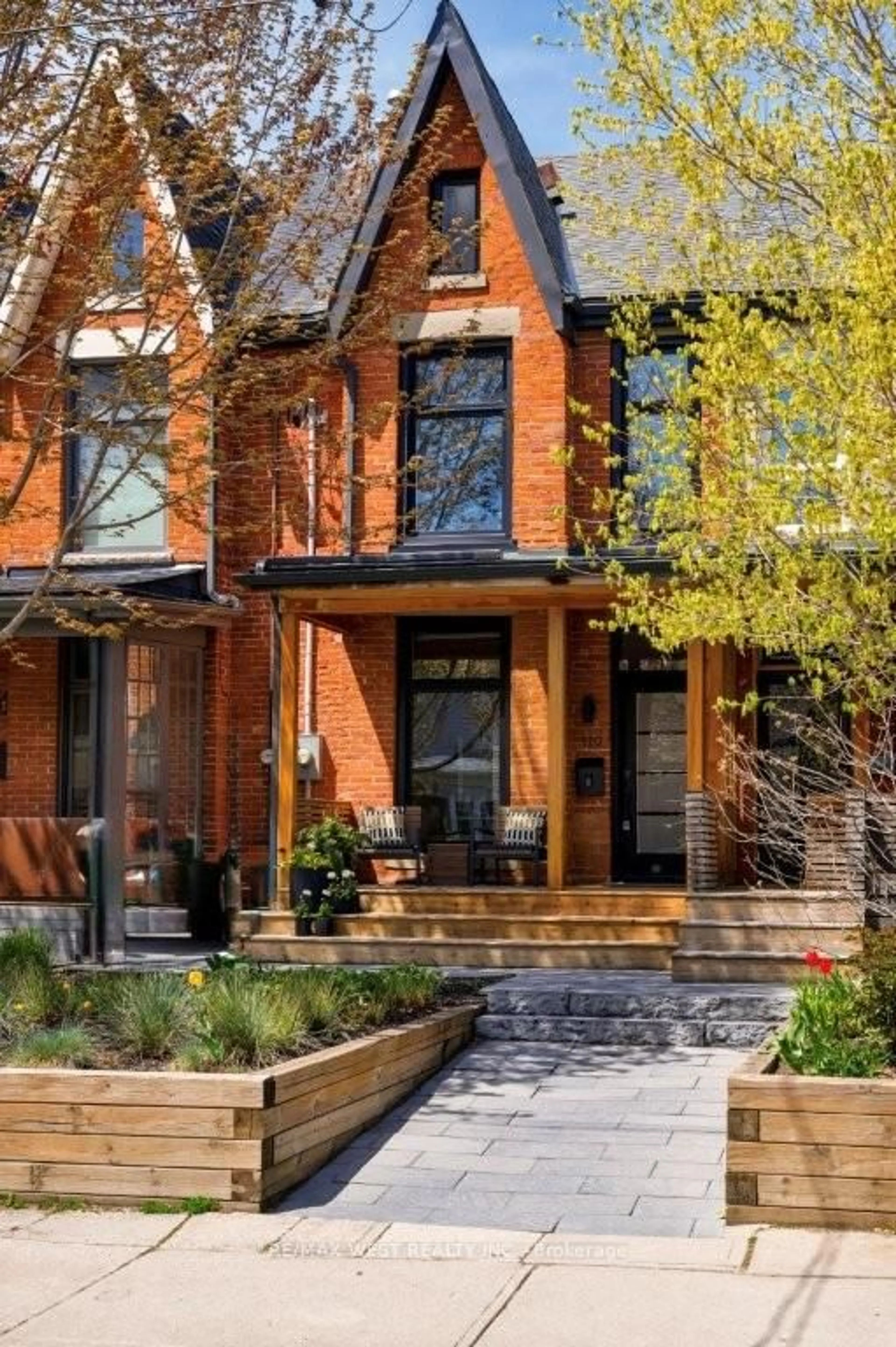 Home with brick exterior material, street for 110 Fern Ave, Toronto Ontario M6R 1K3