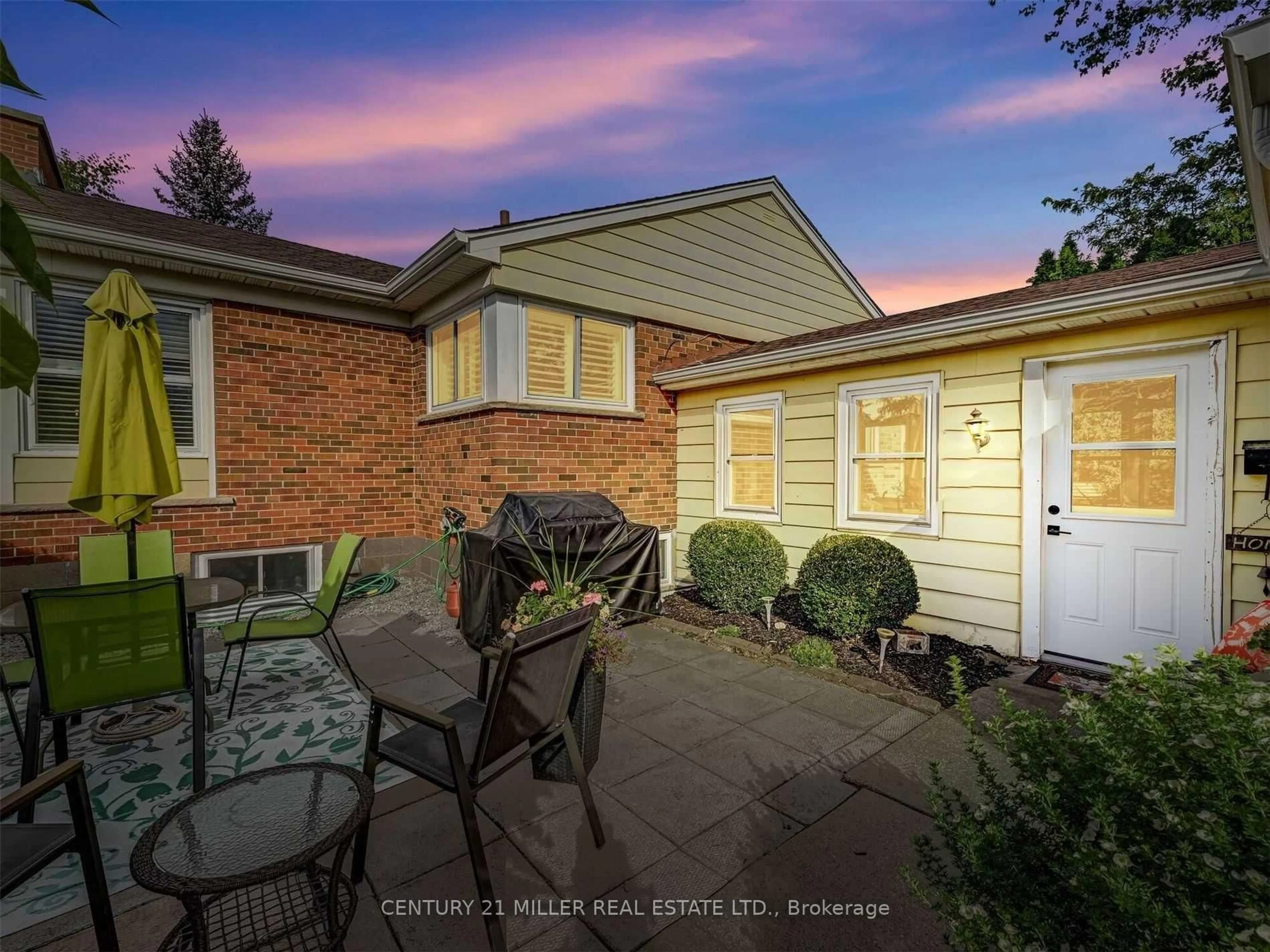 Unknown for 248 Kingsleigh Crt, Milton Ontario L9T 1X7