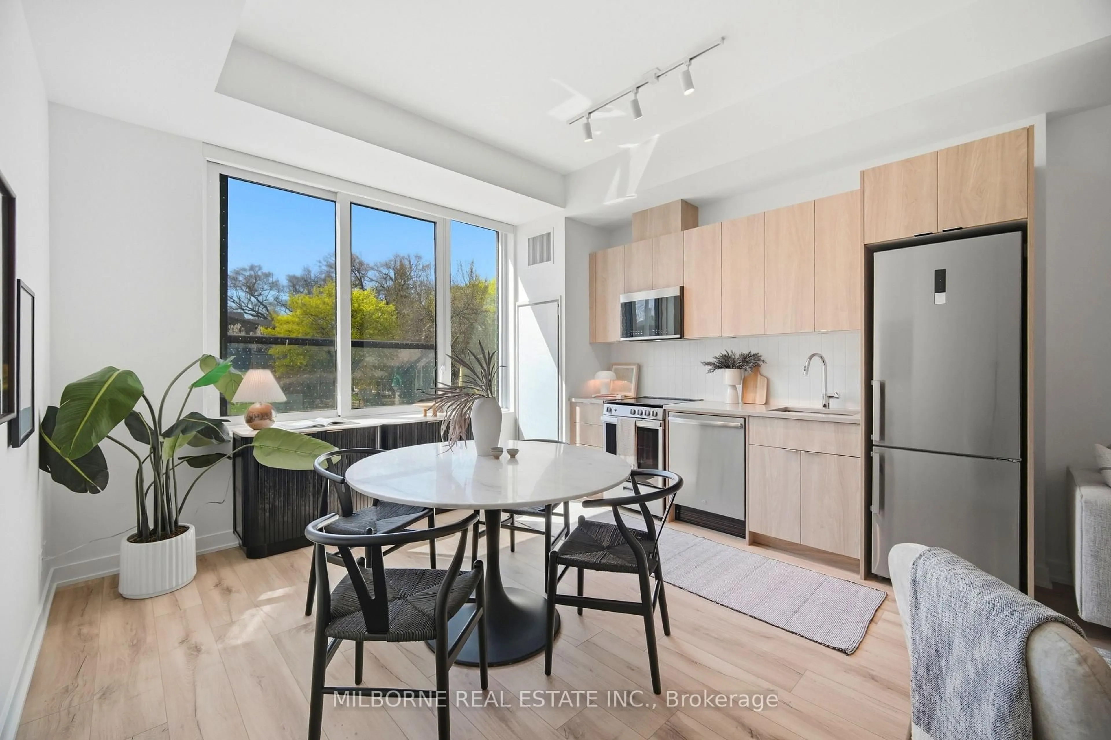 Open concept kitchen, unknown for 1660 Bloor St #207, Toronto Ontario M6P 1A8