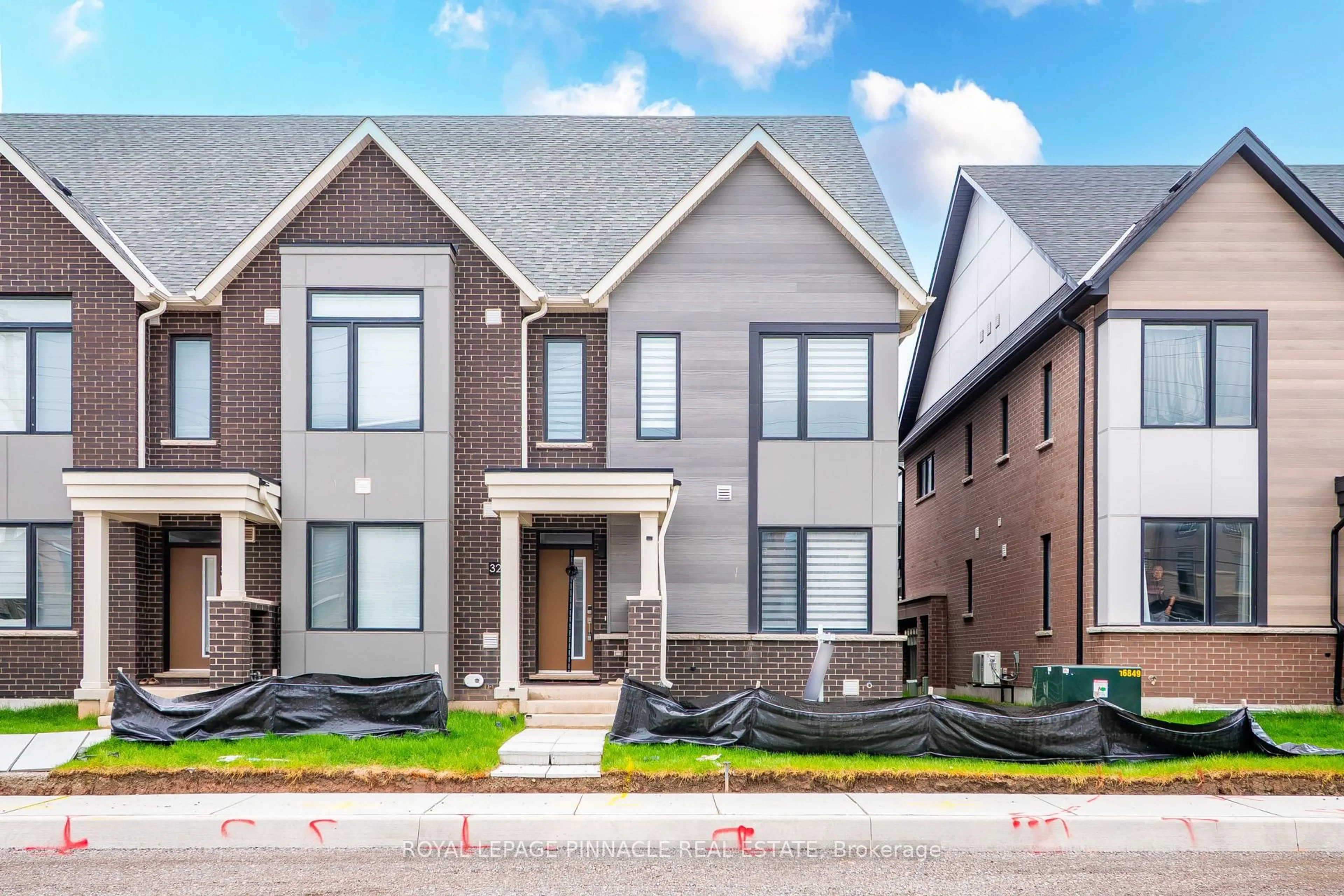 Home with brick exterior material, street for 3234 Sixth Line, Oakville Ontario L6M 4K1