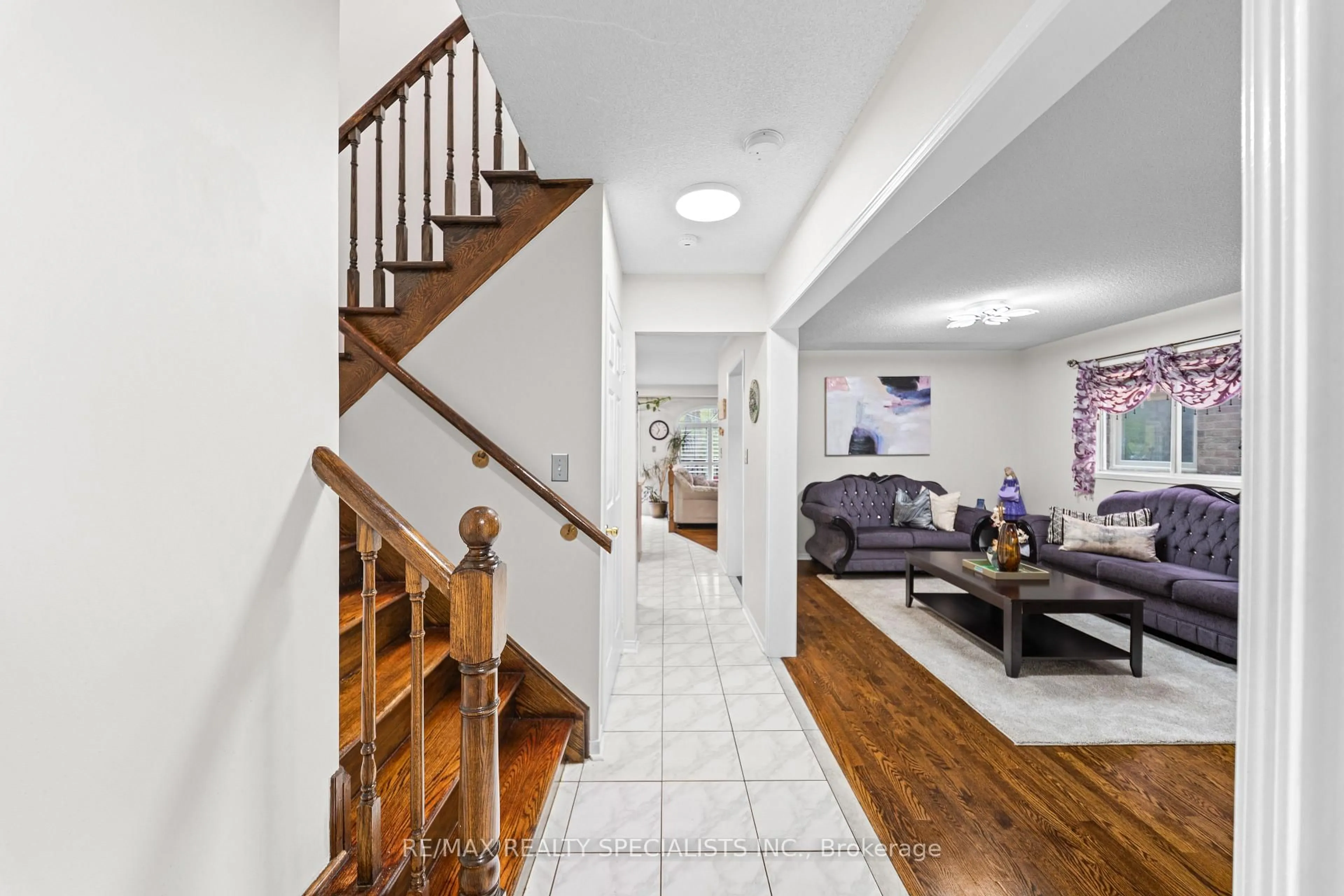 Unknown for 51 Forestgrove Circ, Brampton Ontario L6Z 4T4