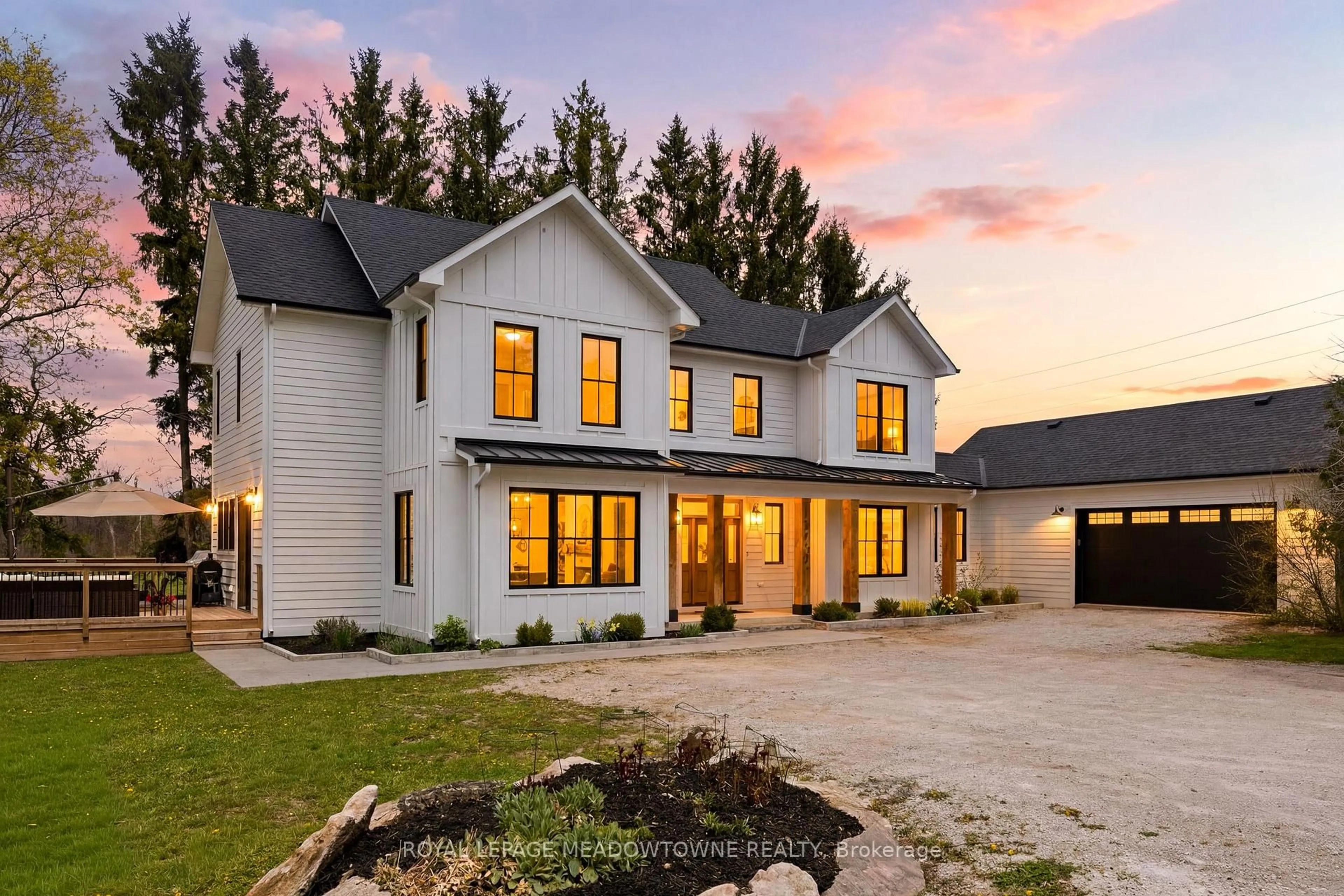 Home with brick exterior material, street for 12979 27 Sdrd, Halton Hills Ontario L7G 4S4