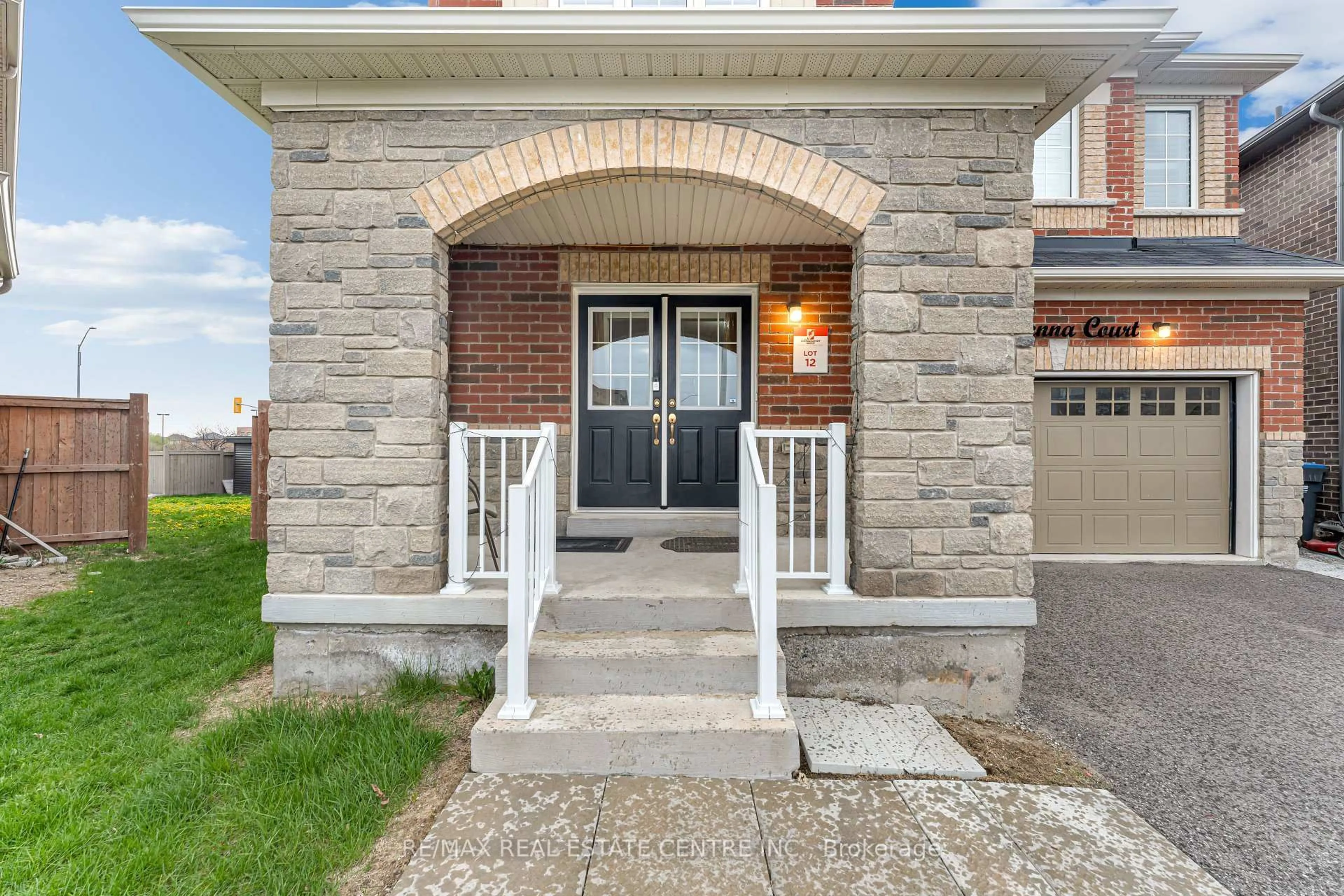 Home with brick exterior material, street for 10 JENNA Crt, Brampton Ontario L6R 3P5