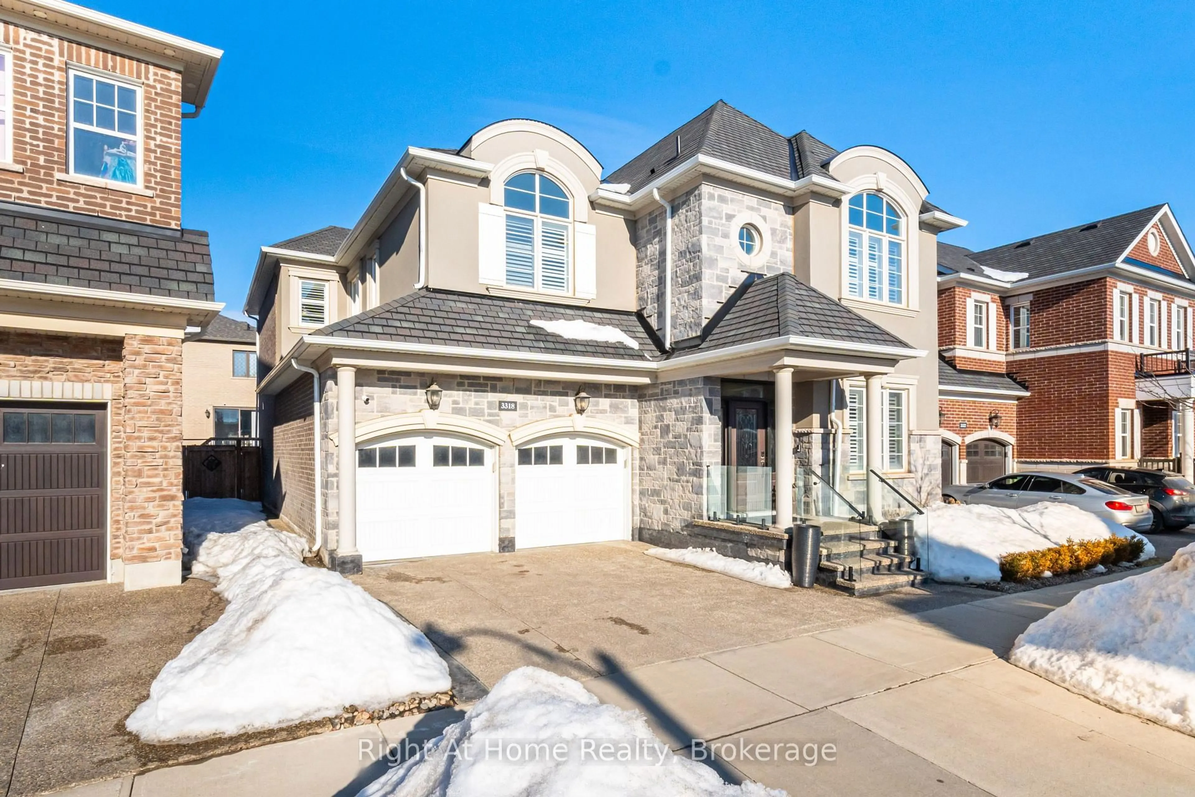Home with brick exterior material, street for 3318 Charles Biggar Dr, Oakville Ontario L6M 1P7